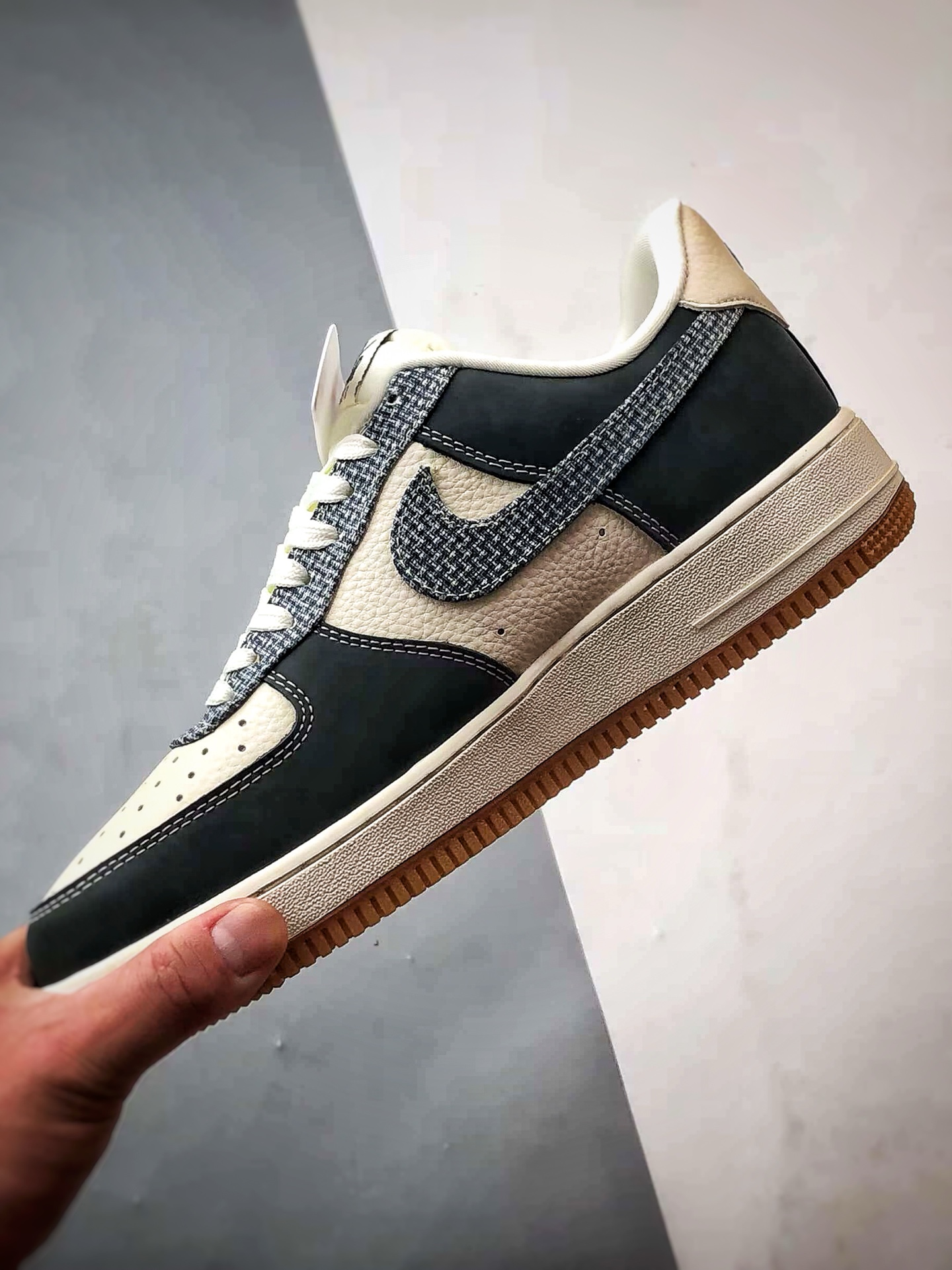 280 Gucci x Air Force 1 Low 米深灰帆布钩 DF0188-058