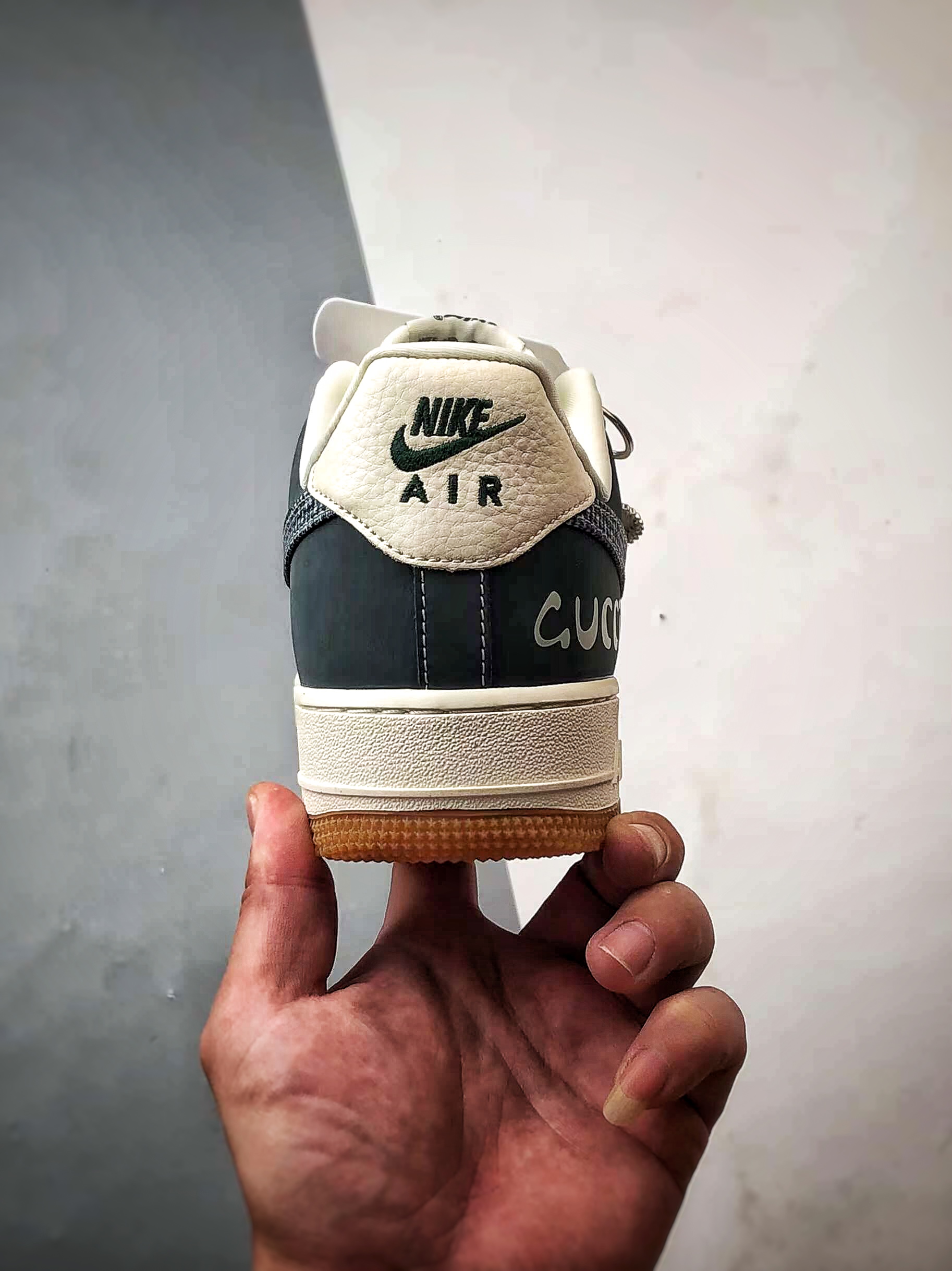 280 Gucci x Air Force 1 Low 米深灰帆布钩 DF0188-058