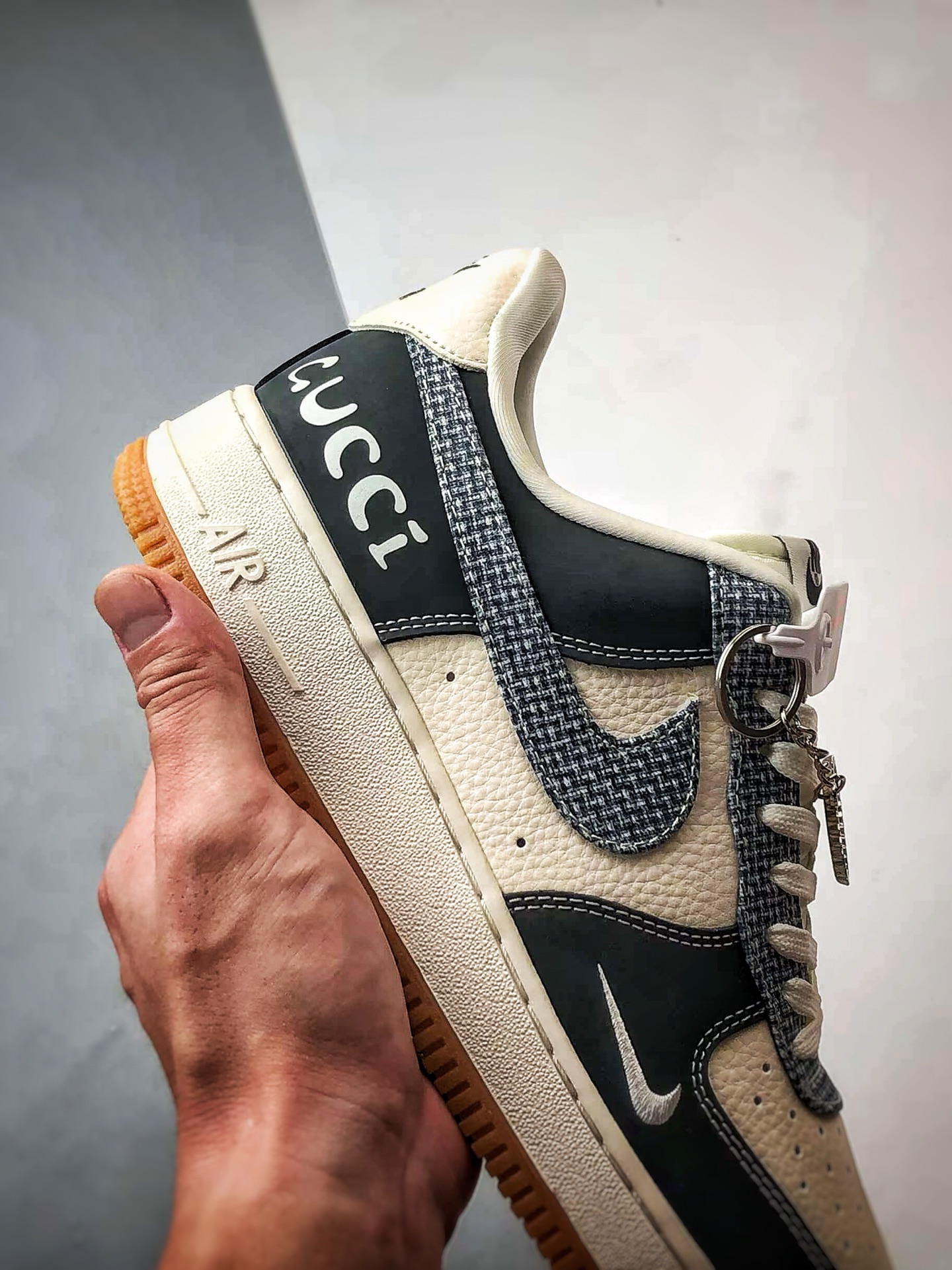 280 Gucci x Air Force 1 Low 米深灰帆布钩 DF0188-058
