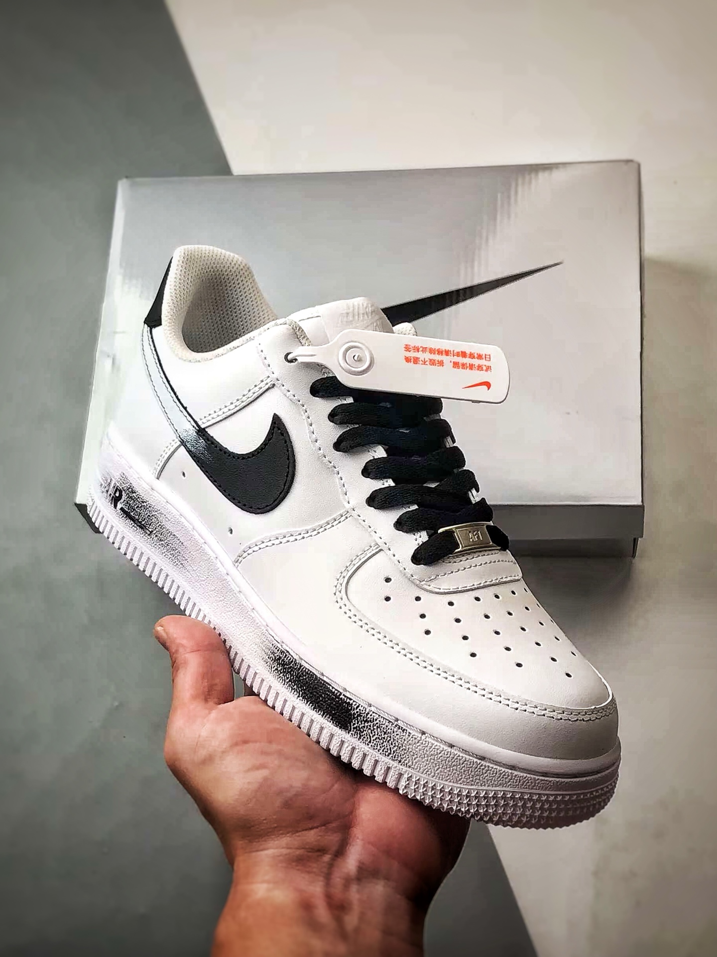 280 【定制球鞋】Air Force 1 Low 墨色清润 做旧黑白 经典休闲运动板鞋 ZH0316-078