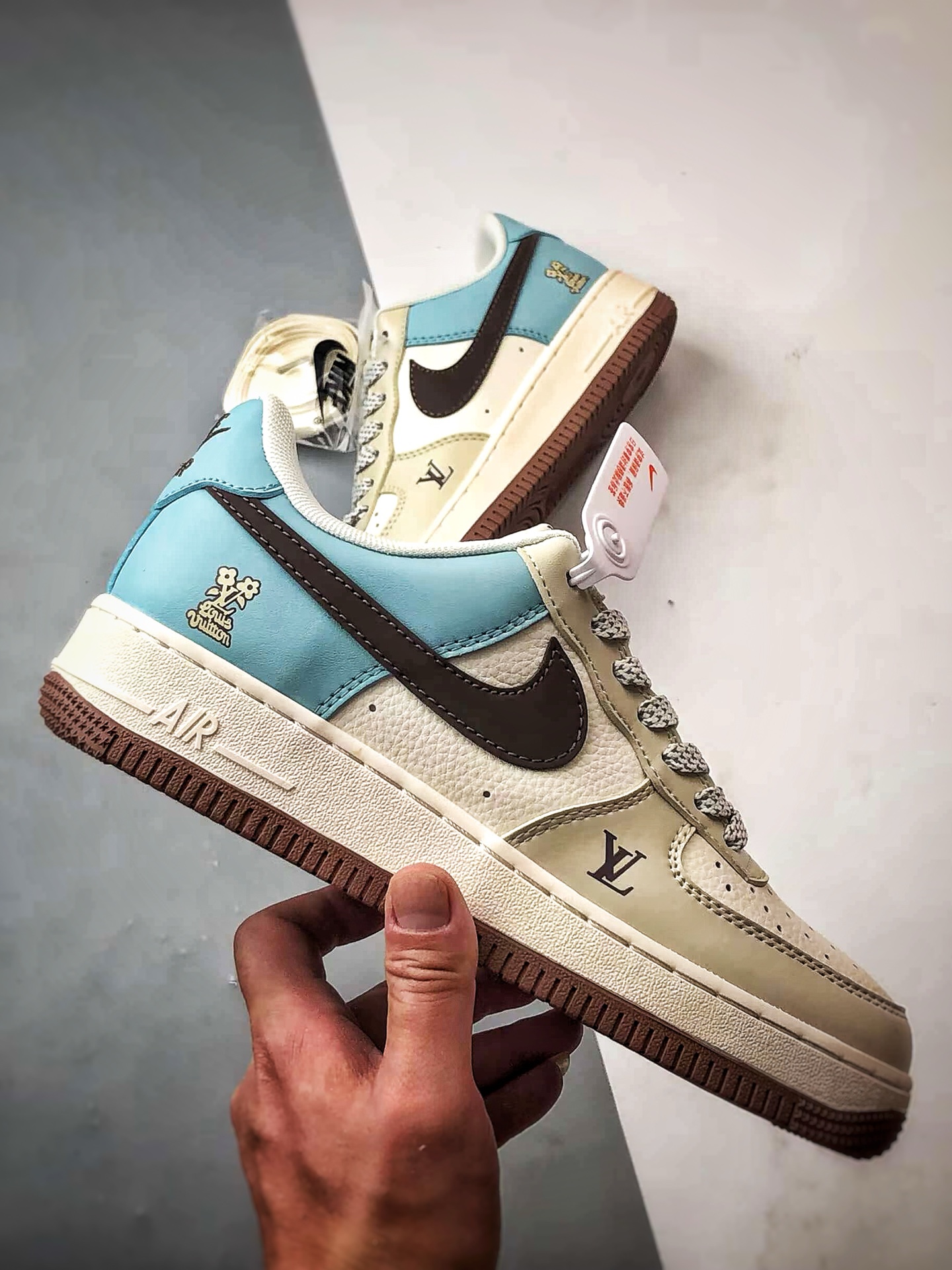 LV x Air Force 1 Low 米蓝棕钩 JJ2508-702