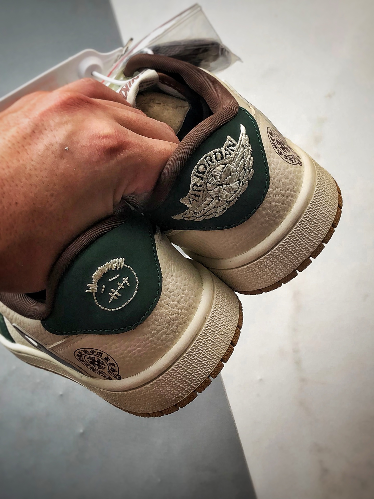 290 Air Jordan 1 Low OG ”高端定制” 克罗心白绿棕倒钩 XS2024-044