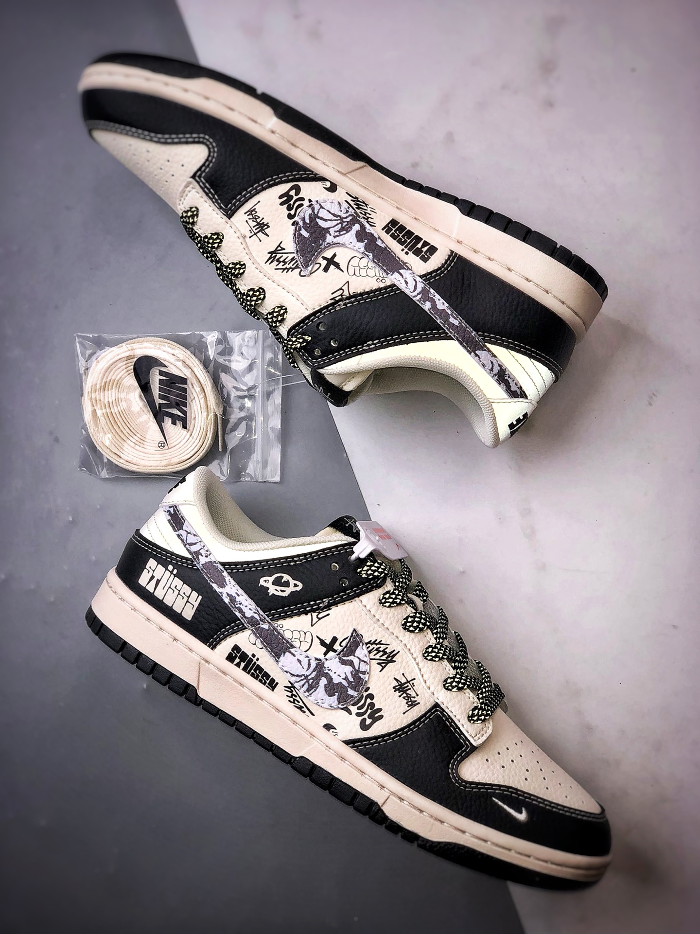 290 NK Dunk Low Retro ”DIY高端定制” 斯图西黑白涂鸦 低帮休闲运动板鞋 XS6089-590
