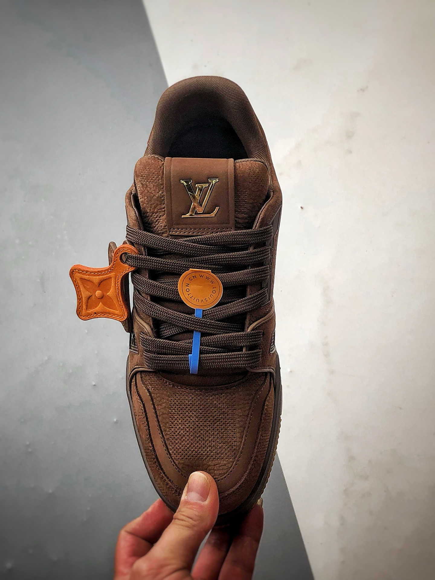 600 驴牌 Trainer 系列板鞋 褐色 小红书种草推荐