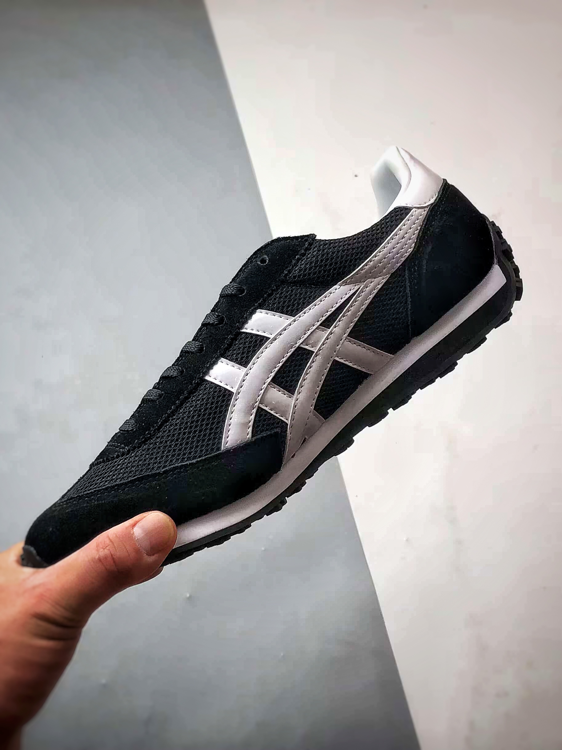 170 Onitsuka Tiger鬼冢虎 Edr 78 黑白 潮流缓震舒适生活休闲鞋 1183B395-001