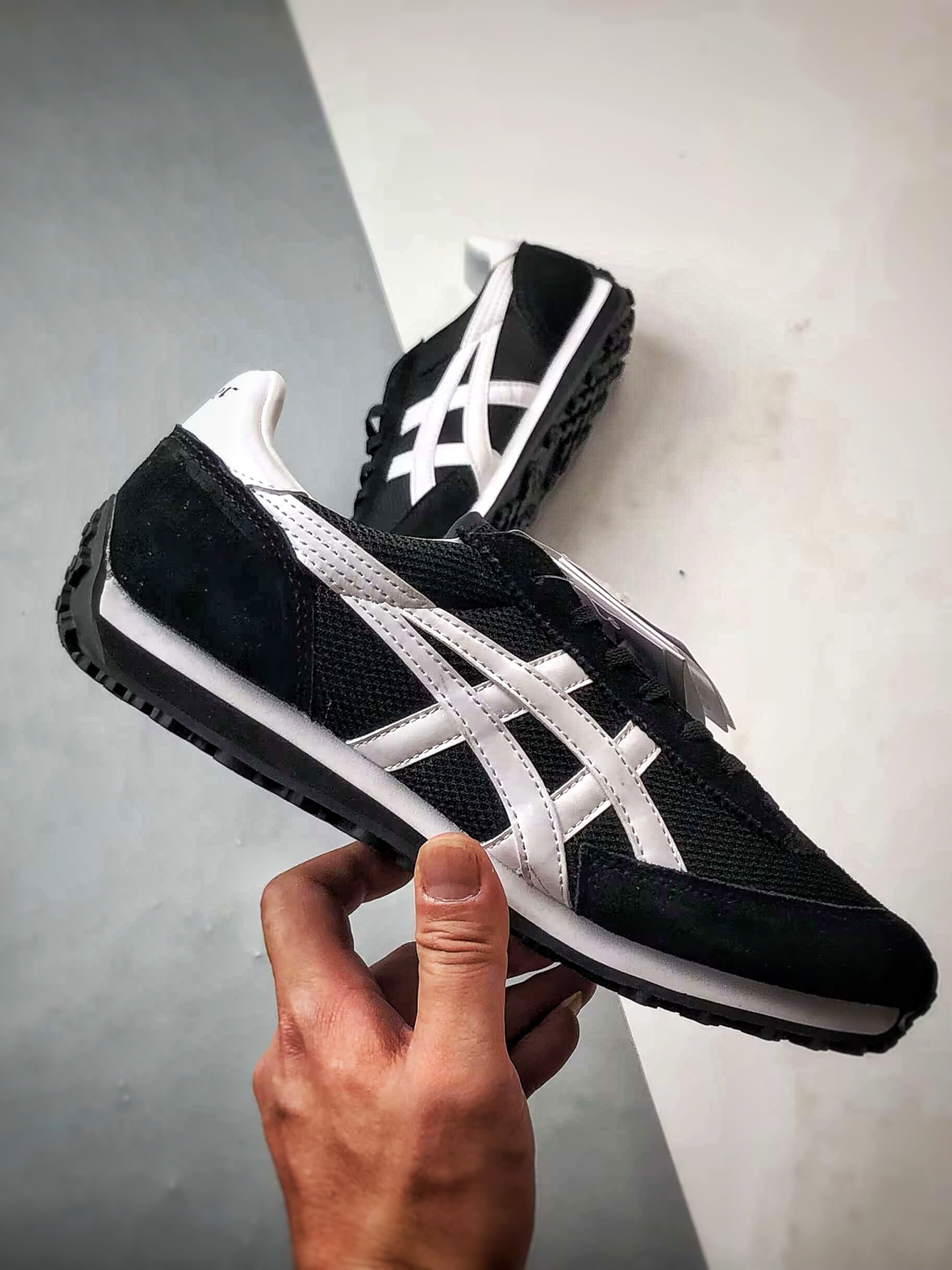 170 Onitsuka Tiger鬼冢虎 Edr 78 黑白 潮流缓震舒适生活休闲鞋 1183B395-001