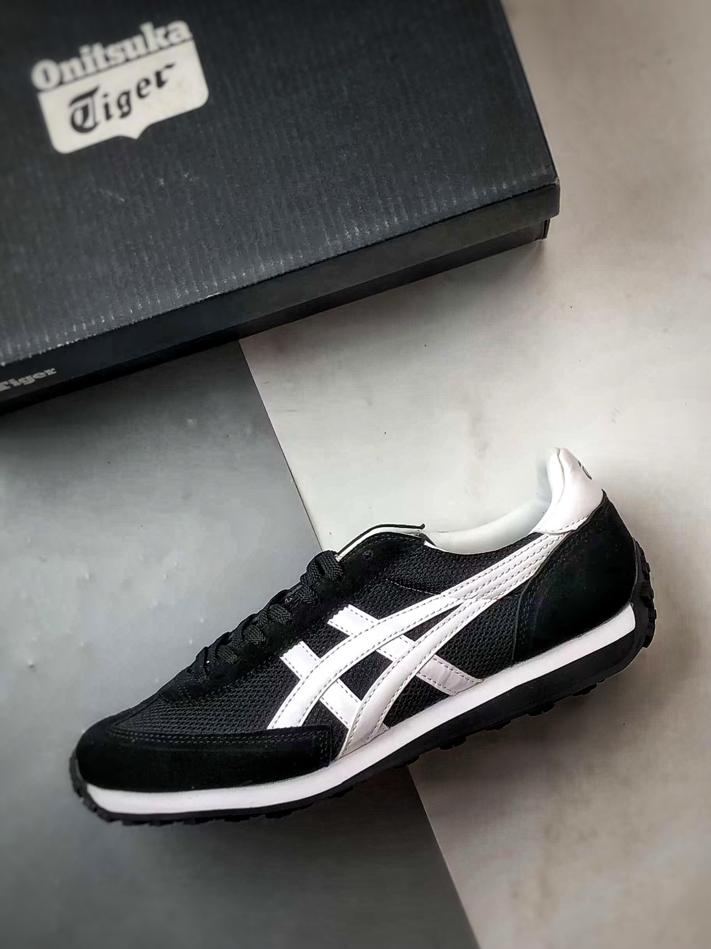 170 Onitsuka Tiger鬼冢虎 Edr 78 黑白 潮流缓震舒适生活休闲鞋 1183B395-001