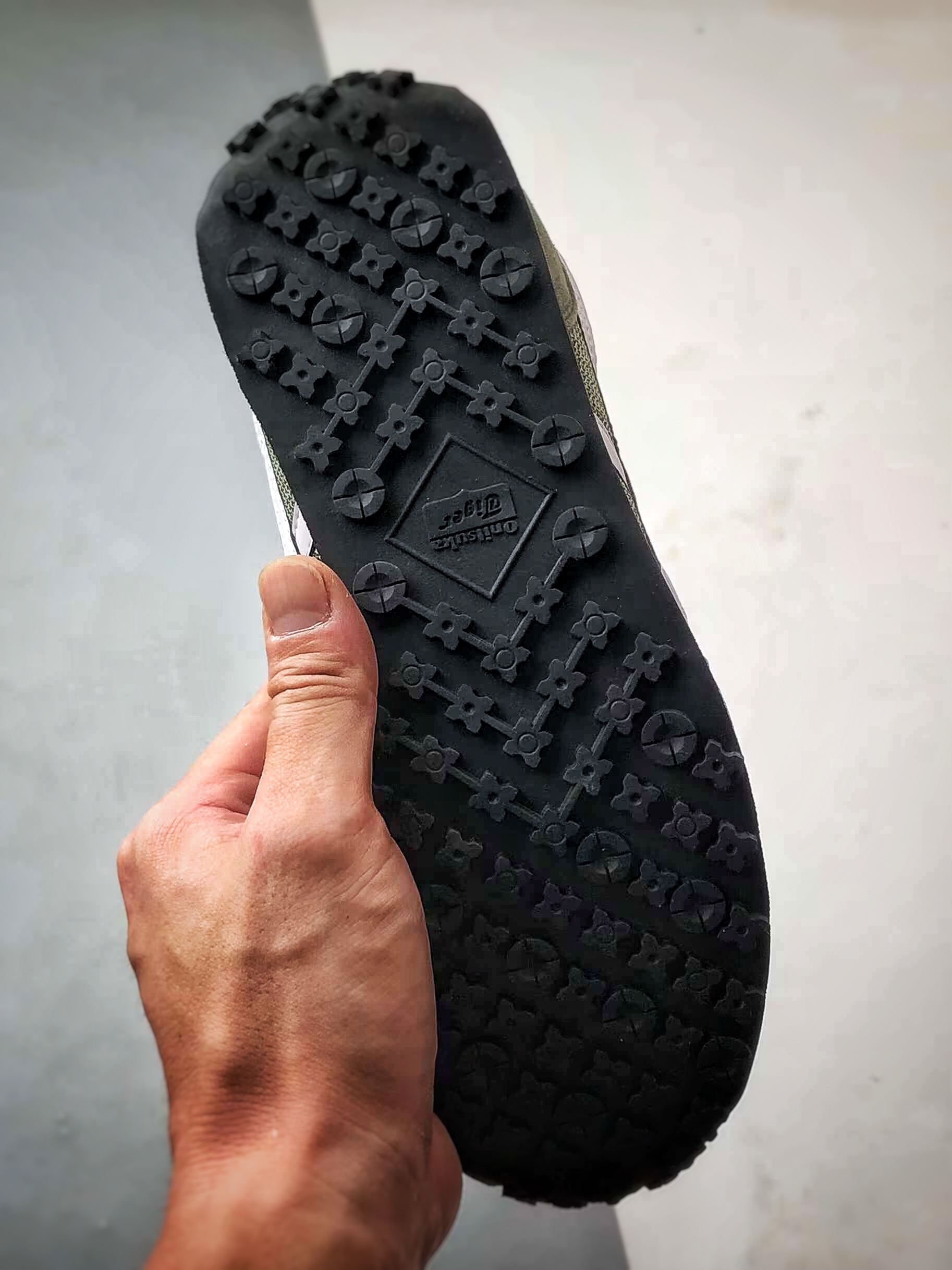 170 Onitsuka Tiger鬼冢虎 Edr 78 橄榄绿 潮流缓震舒适生活休闲鞋 1183B395-300