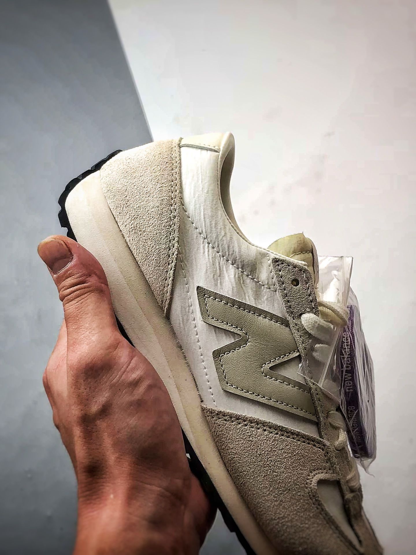 180 New Balance 471系列 白灰 复古轻便平衡生活休闲鞋 U471AJ
