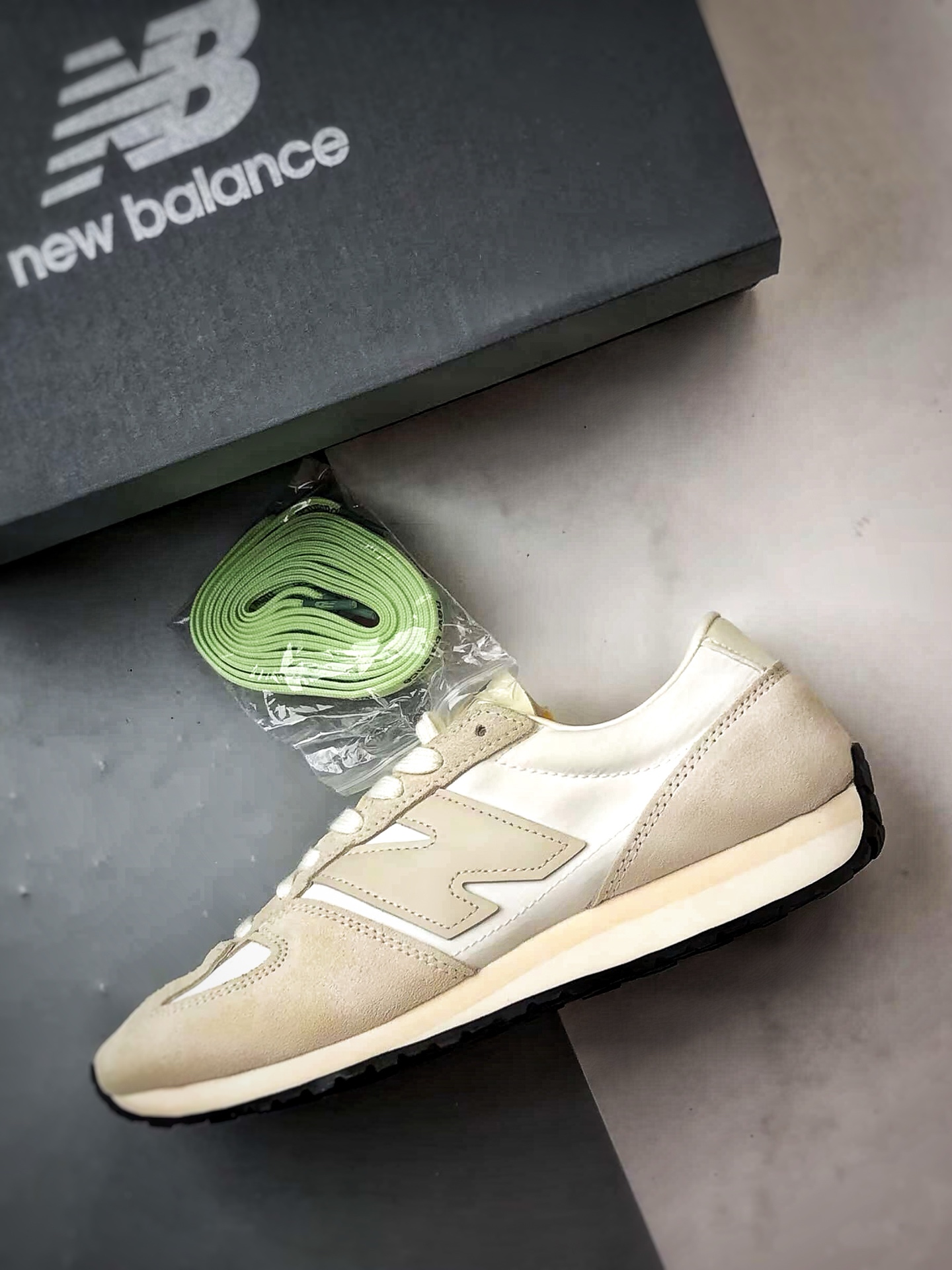 180 New Balance 471系列 白灰 复古轻便平衡生活休闲鞋 U471AJ