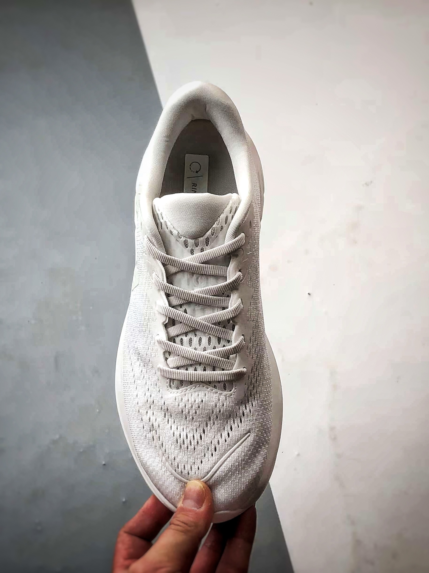 240 Hoka One One Rincon 4 白色 林康4代公路休闲跑步鞋 1155131-WWH