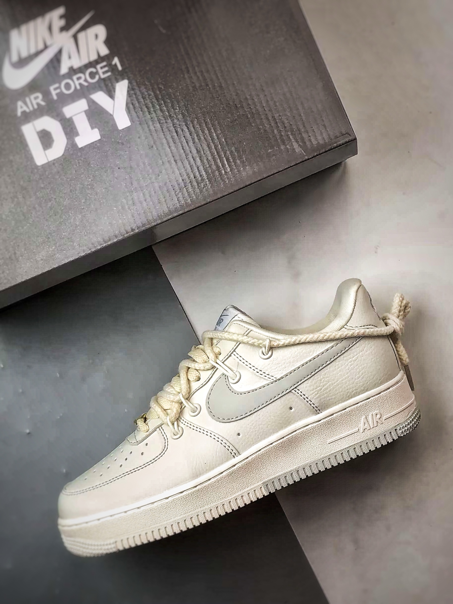 240 Air Force 1 Low ”DIY定制” 米白灰解构 SX1968-001