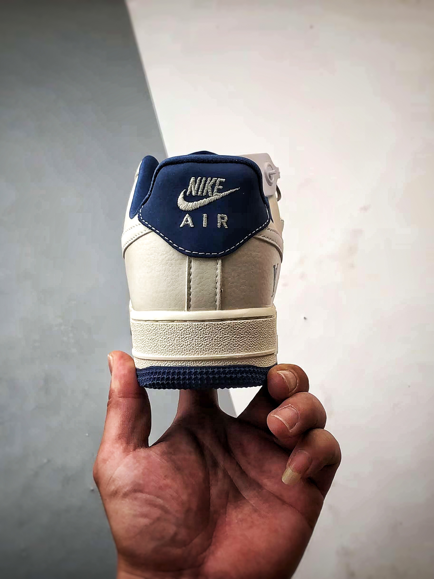 280 LV x Air Force 1 Low 米白深蓝 KK1988-084