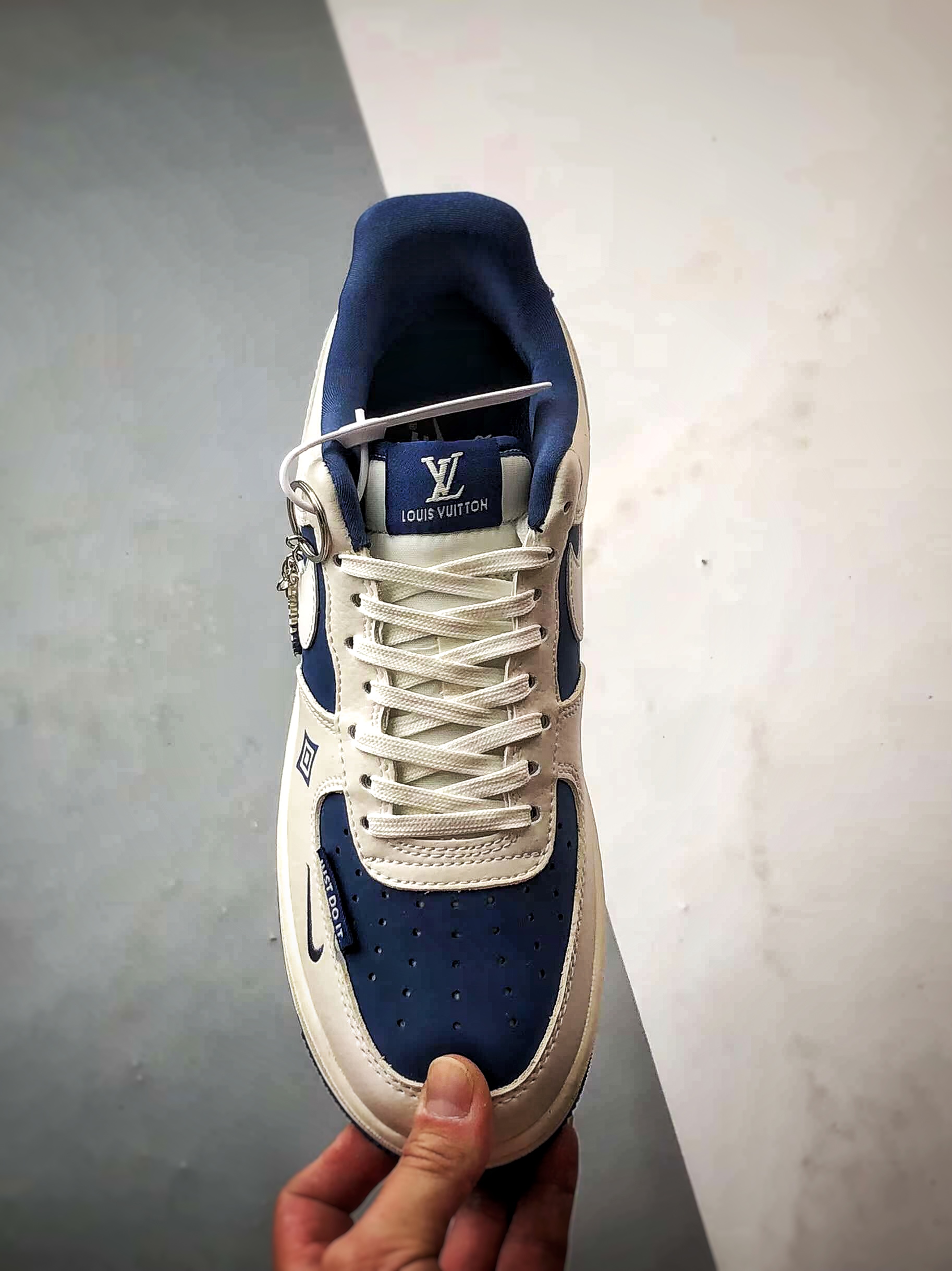 280 LV x Air Force 1 Low 米白深蓝 KK1988-084