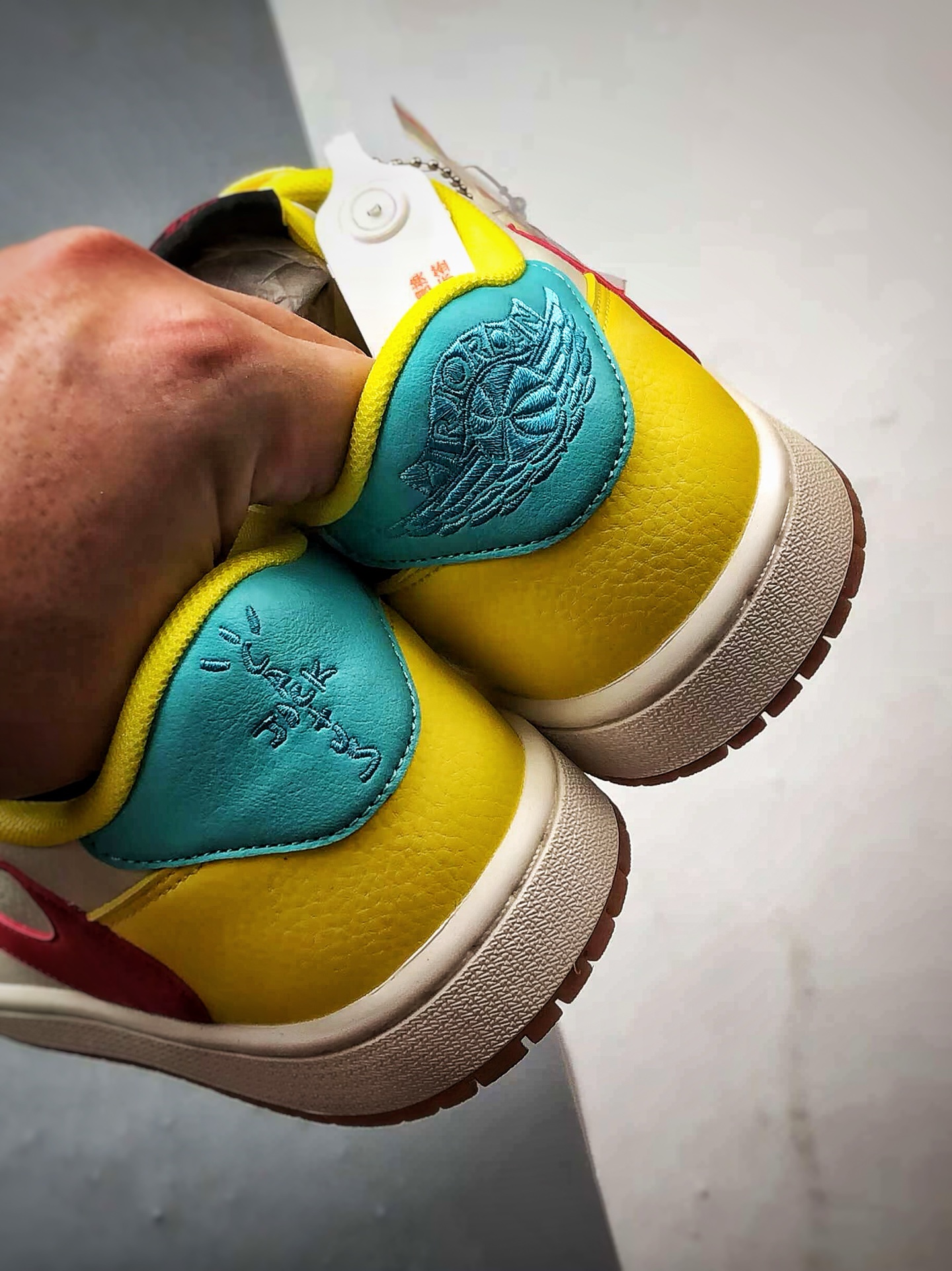 300 Air Jordan 1 Low OG ”高端定制” 米黄红倒钩 DN6901-091
