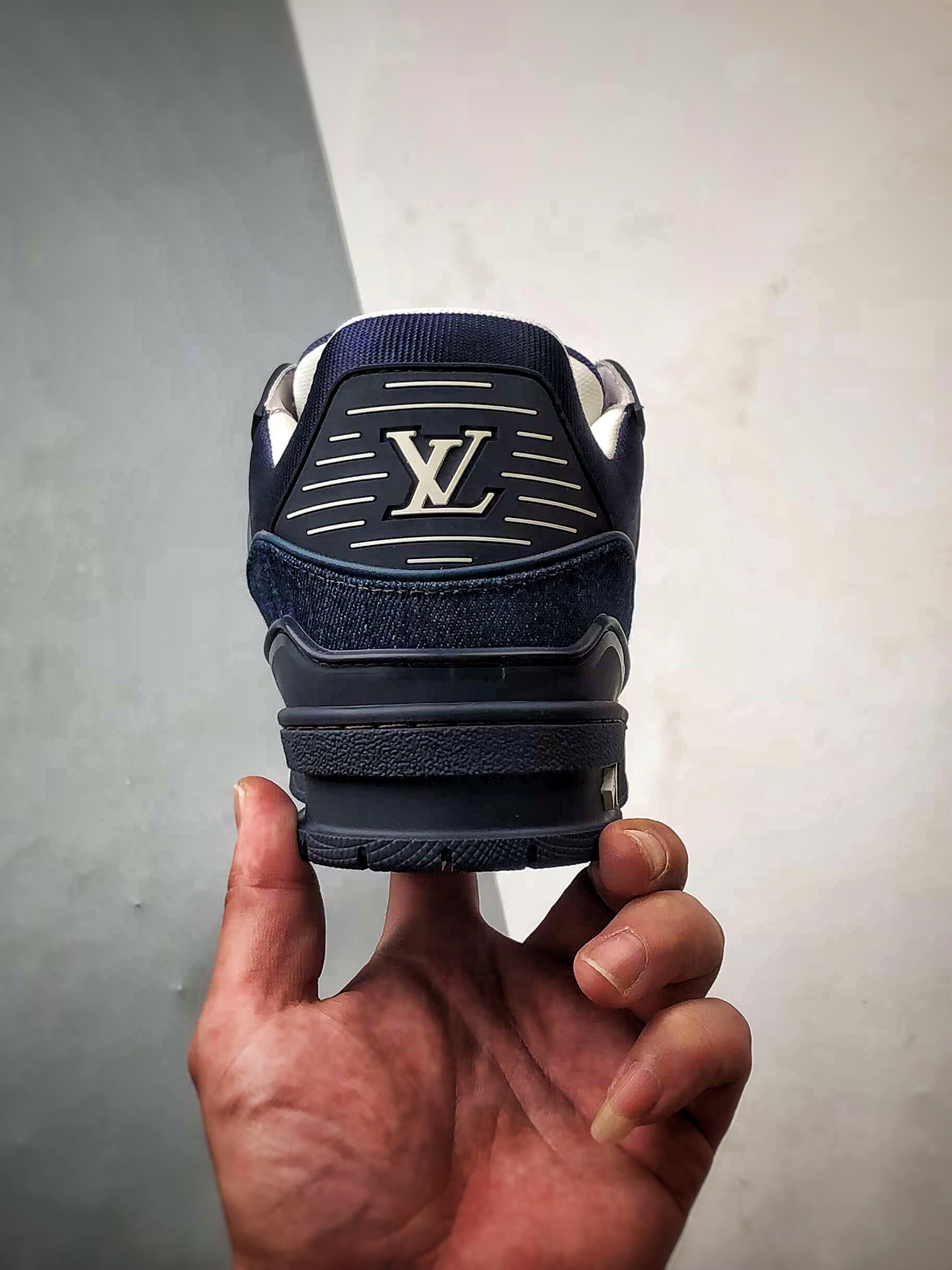 600 驴牌 Trainer 系列板鞋 海军蓝牛仔