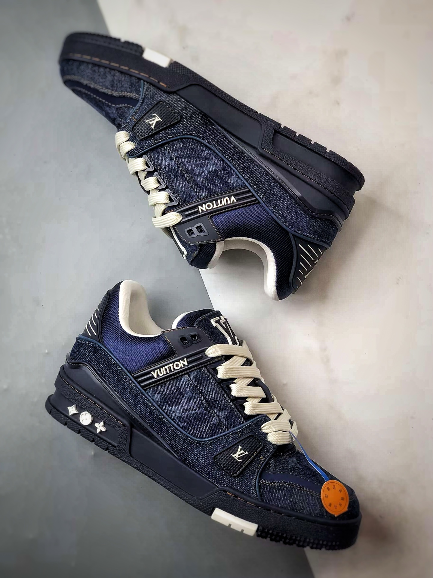 600 驴牌 Trainer 系列板鞋 海军蓝牛仔