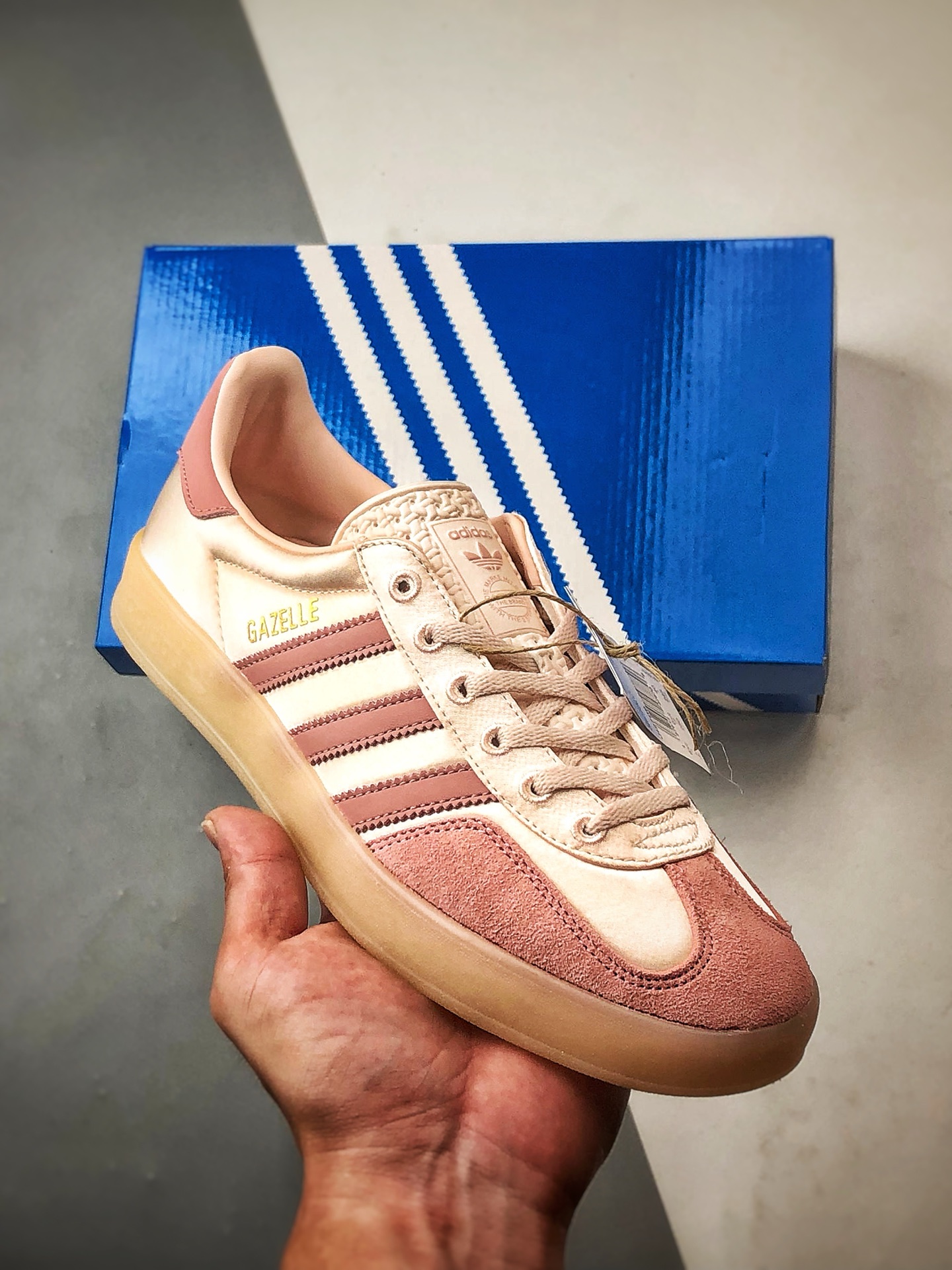 200 AD Originals Gazelle Indoor 粉色 三叶草复古休闲运动板鞋 JI2709