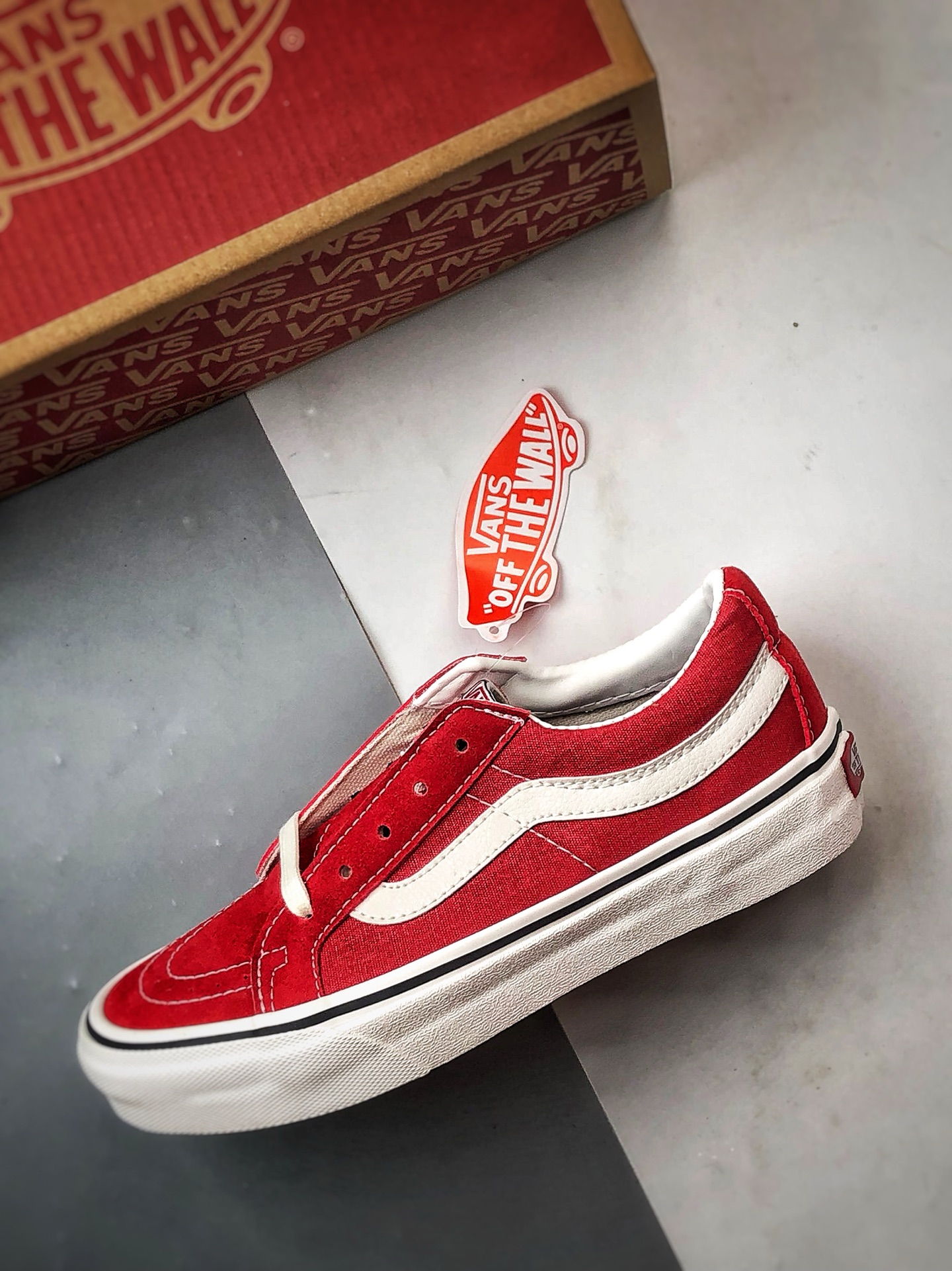 140 Vans SK8-Low 红白 全新一代 低帮休闲硫化帆布鞋 VN0A4UWIX