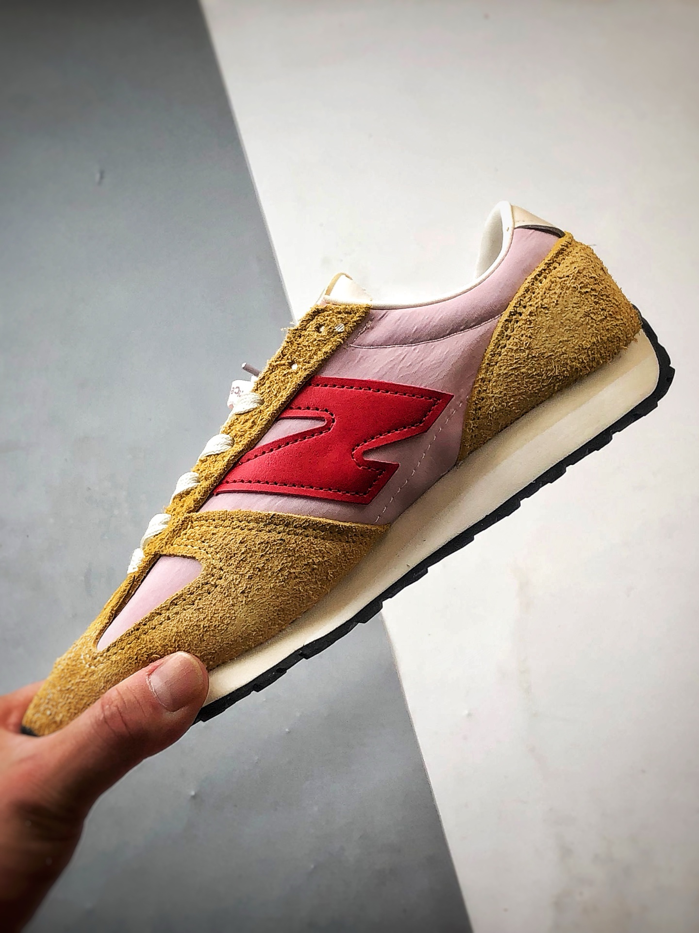 170 New Balance 471系列 粉黄红 复古轻便平衡生活休闲鞋 U471AC