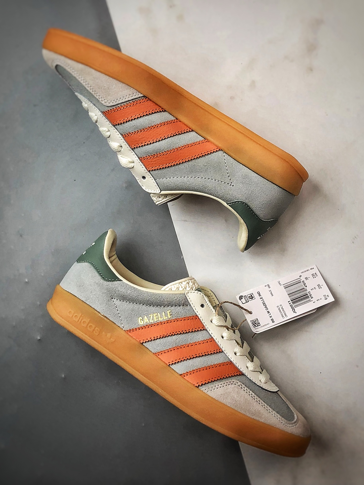 180 AD Originals Gazelle Indoor 灰绿橘 三叶草复古休闲运动板鞋 JQ0011