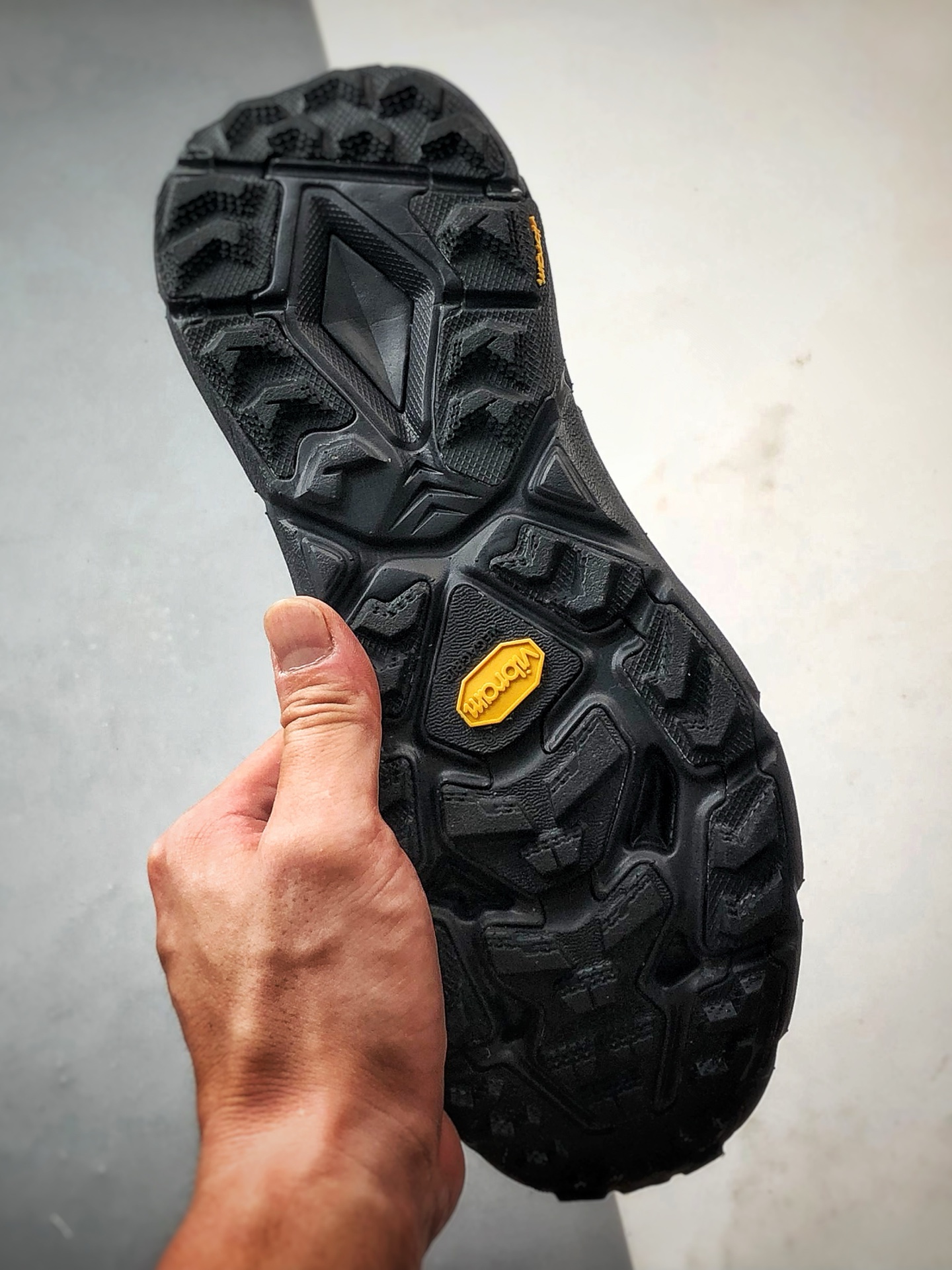 240 Hoka One One Mafate Speed 4 黑色 玛法特低帮轻量户外运动鞋 1168450-BCKT