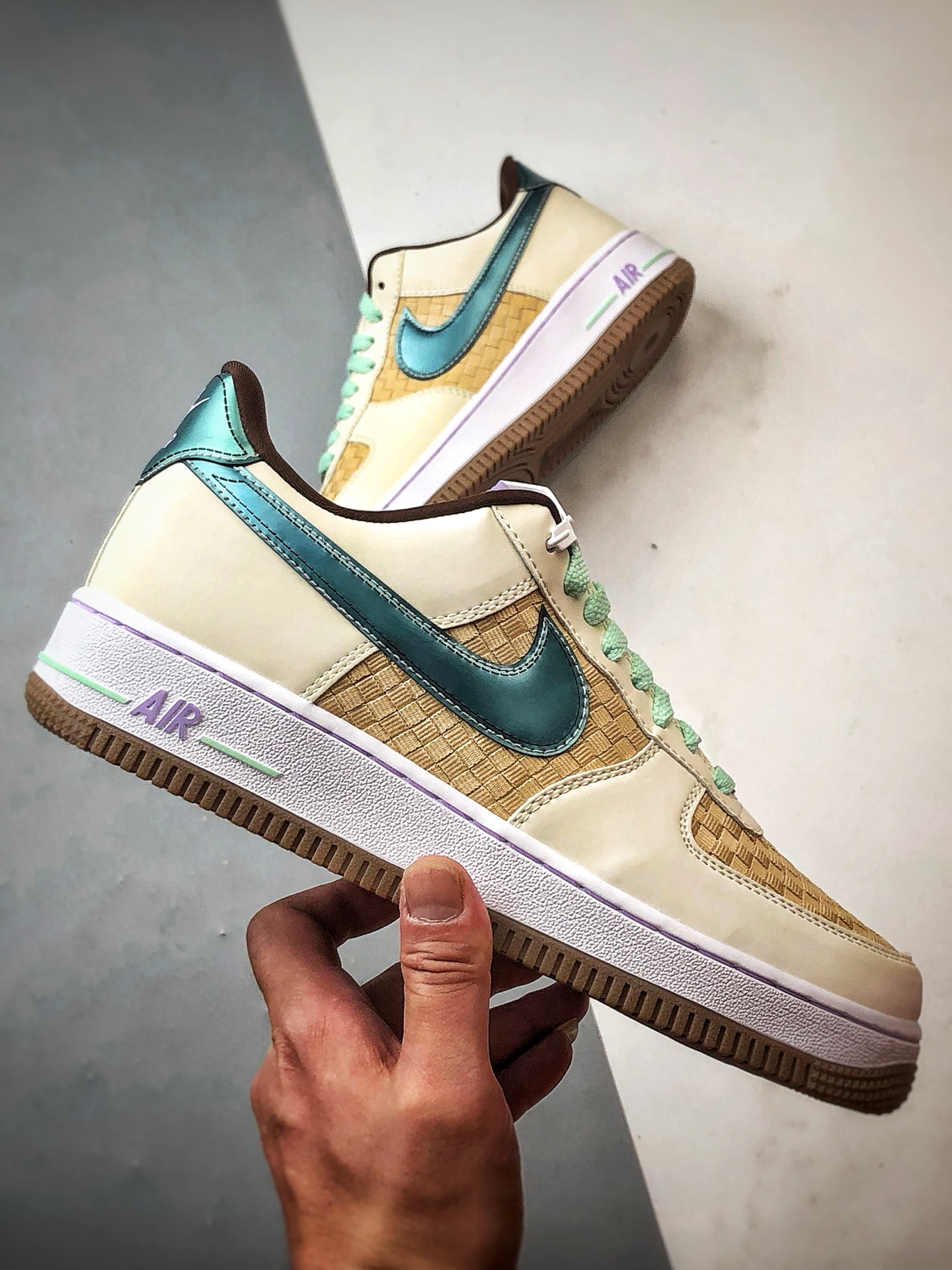 220 Air Force 1 '07 Low 编织米黄绿 IB5722-100