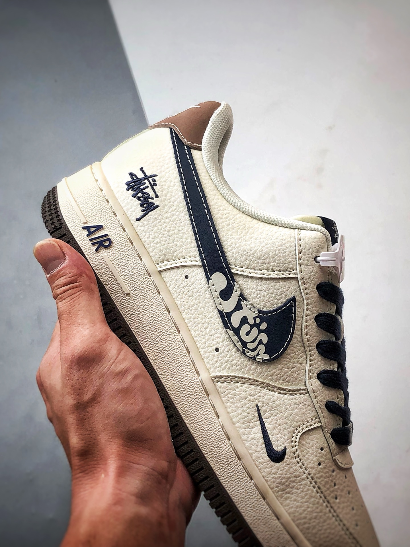 280 Stussy x Air Force 1 Low 白棕深蓝钩 ZH2598-309