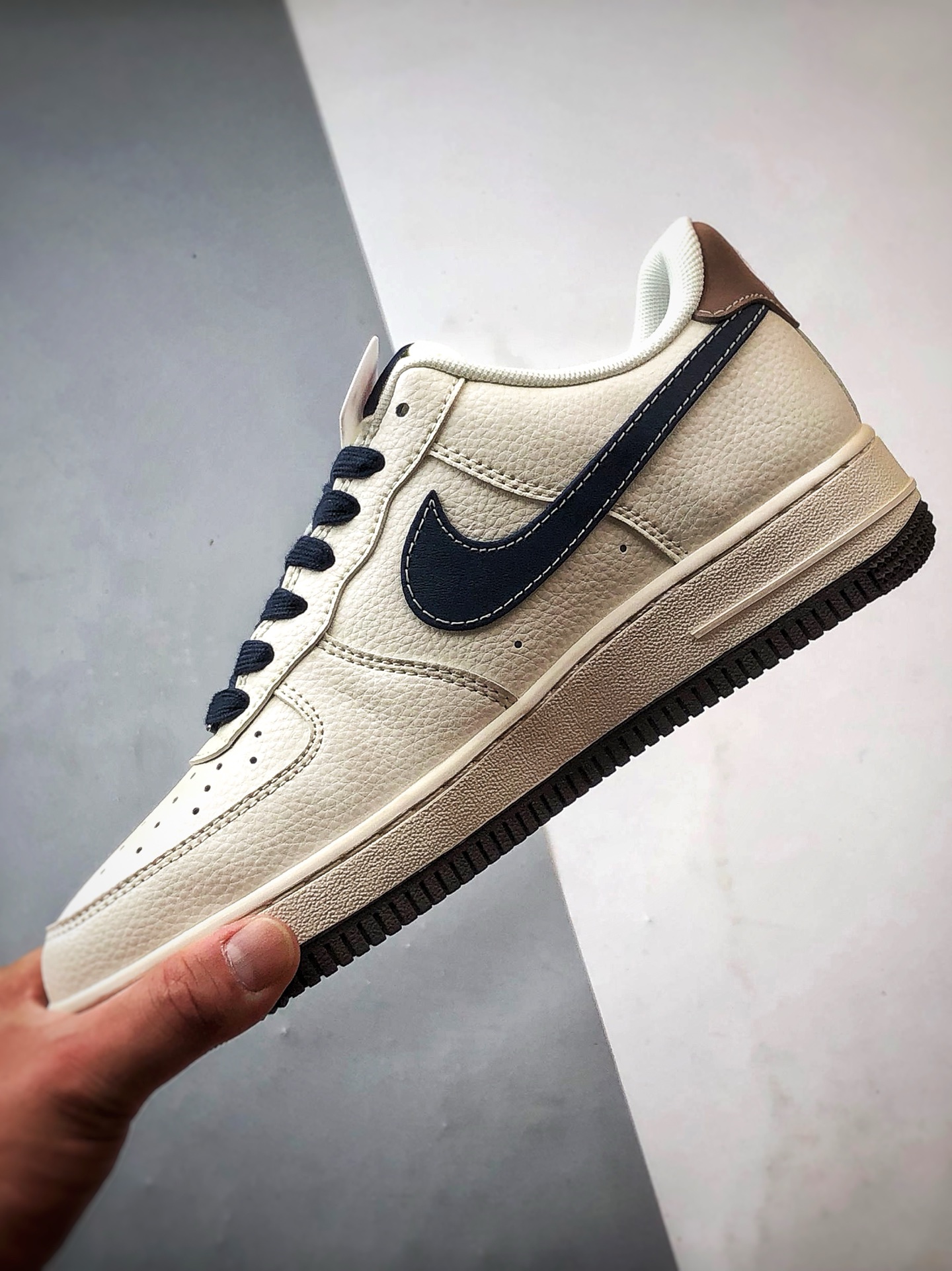 280 Stussy x Air Force 1 Low 白棕深蓝钩 ZH2598-309