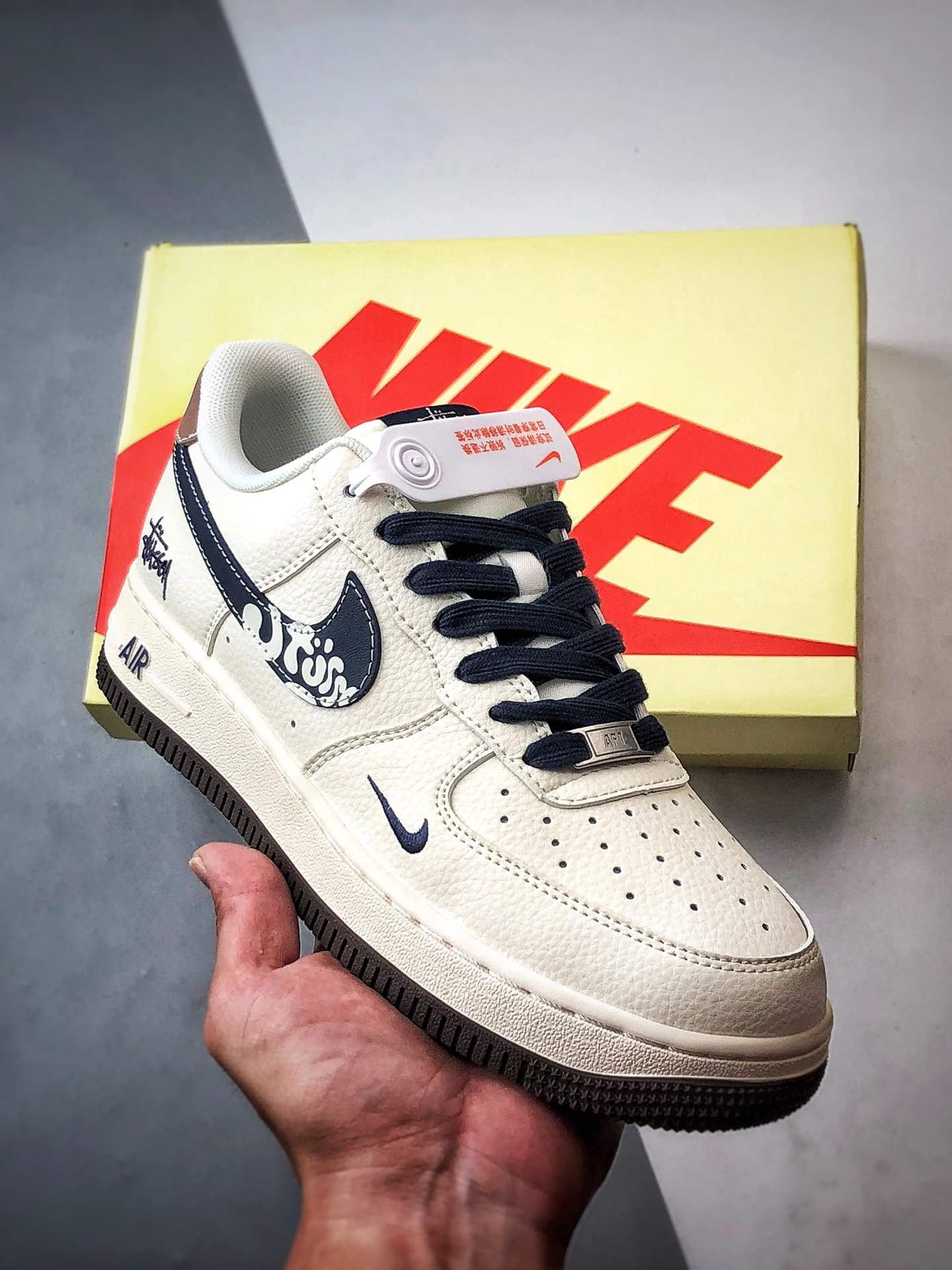 280 Stussy x Air Force 1 Low 白棕深蓝钩 ZH2598-309