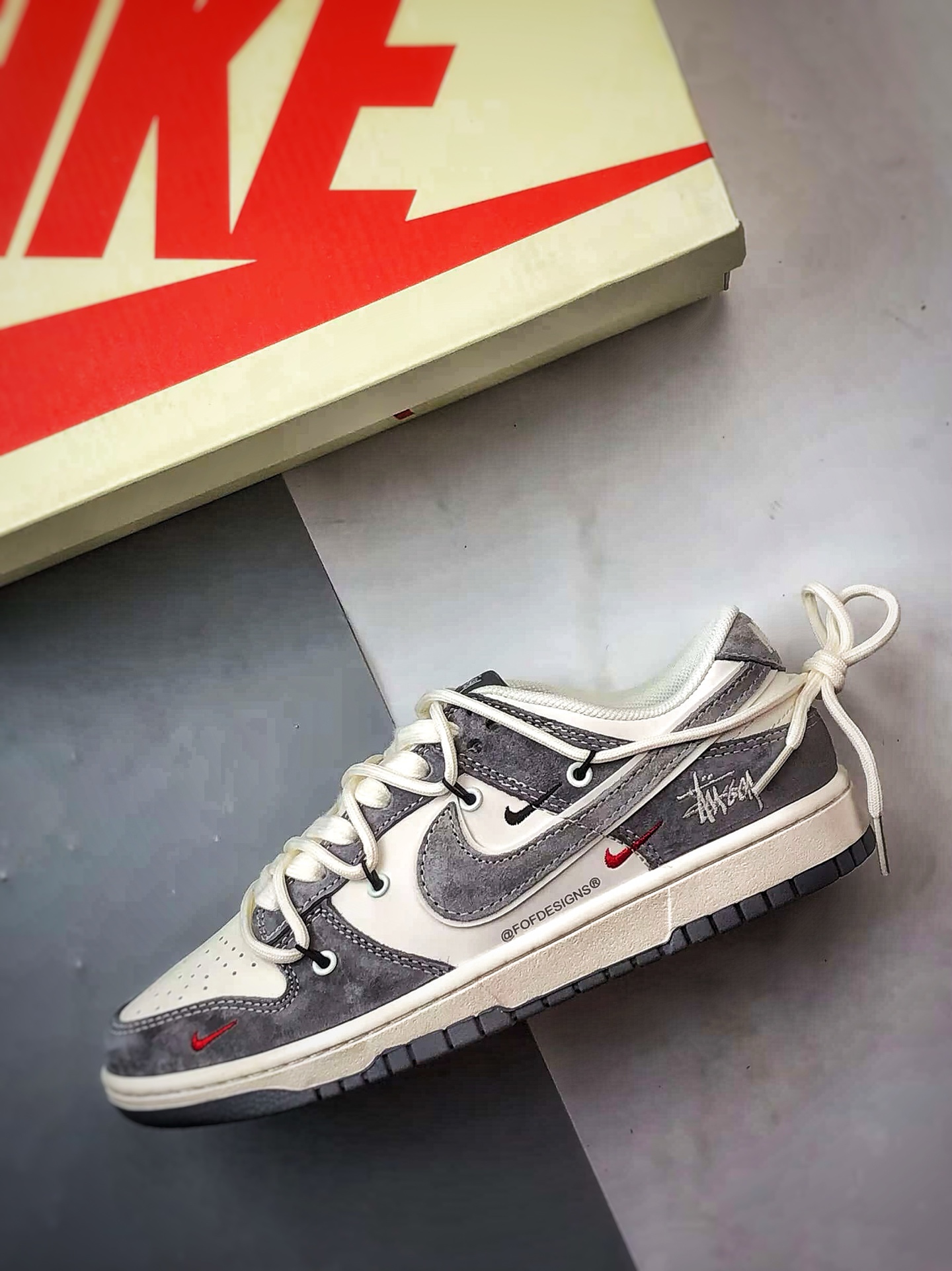 NK Dunk Low Retro ”DIY高端定制” 斯图西米白灰解构 低帮休闲运动板鞋 YX5066-328