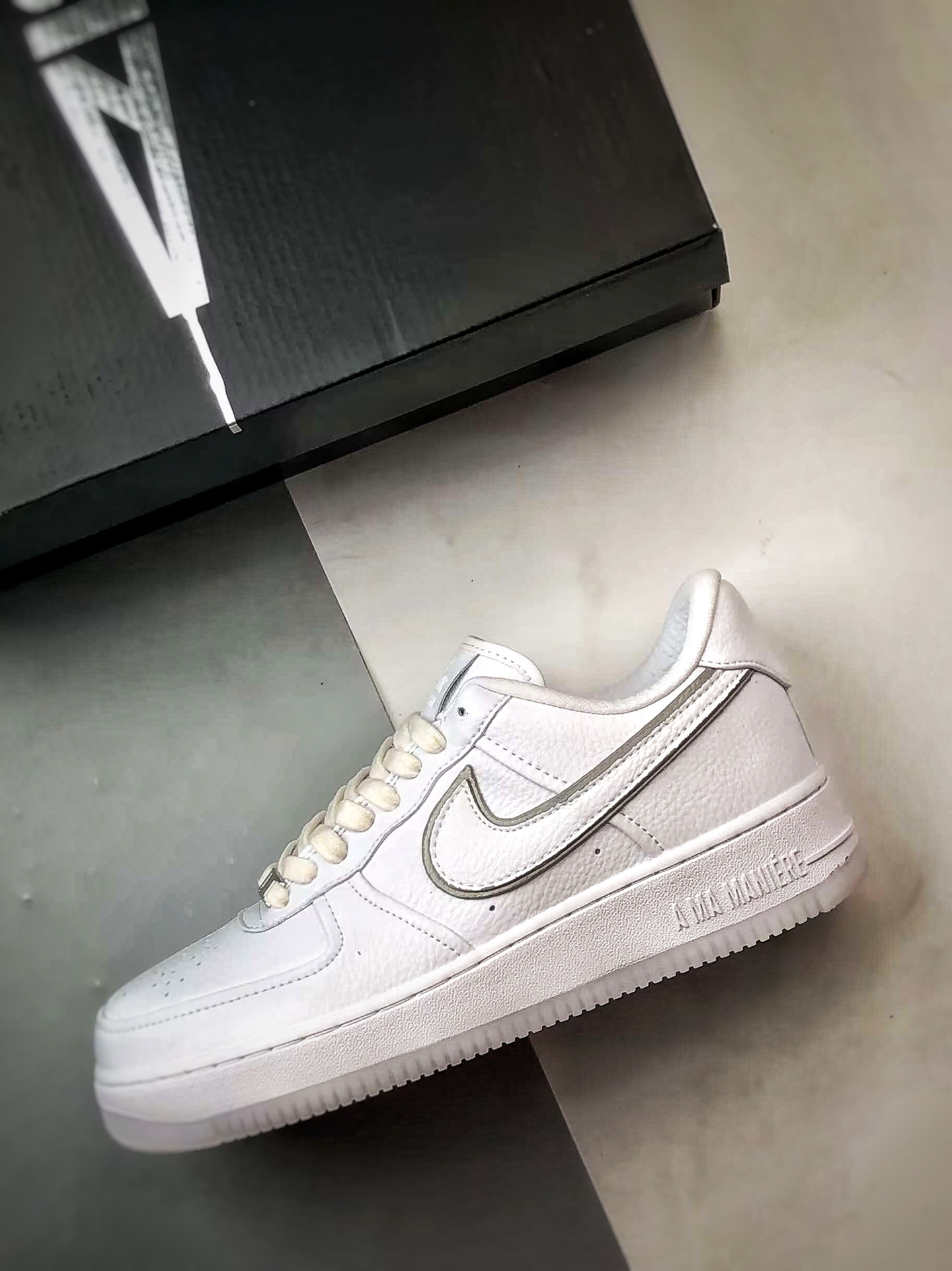 AMM x Air Force 1 Low 白灰 HF4084-100