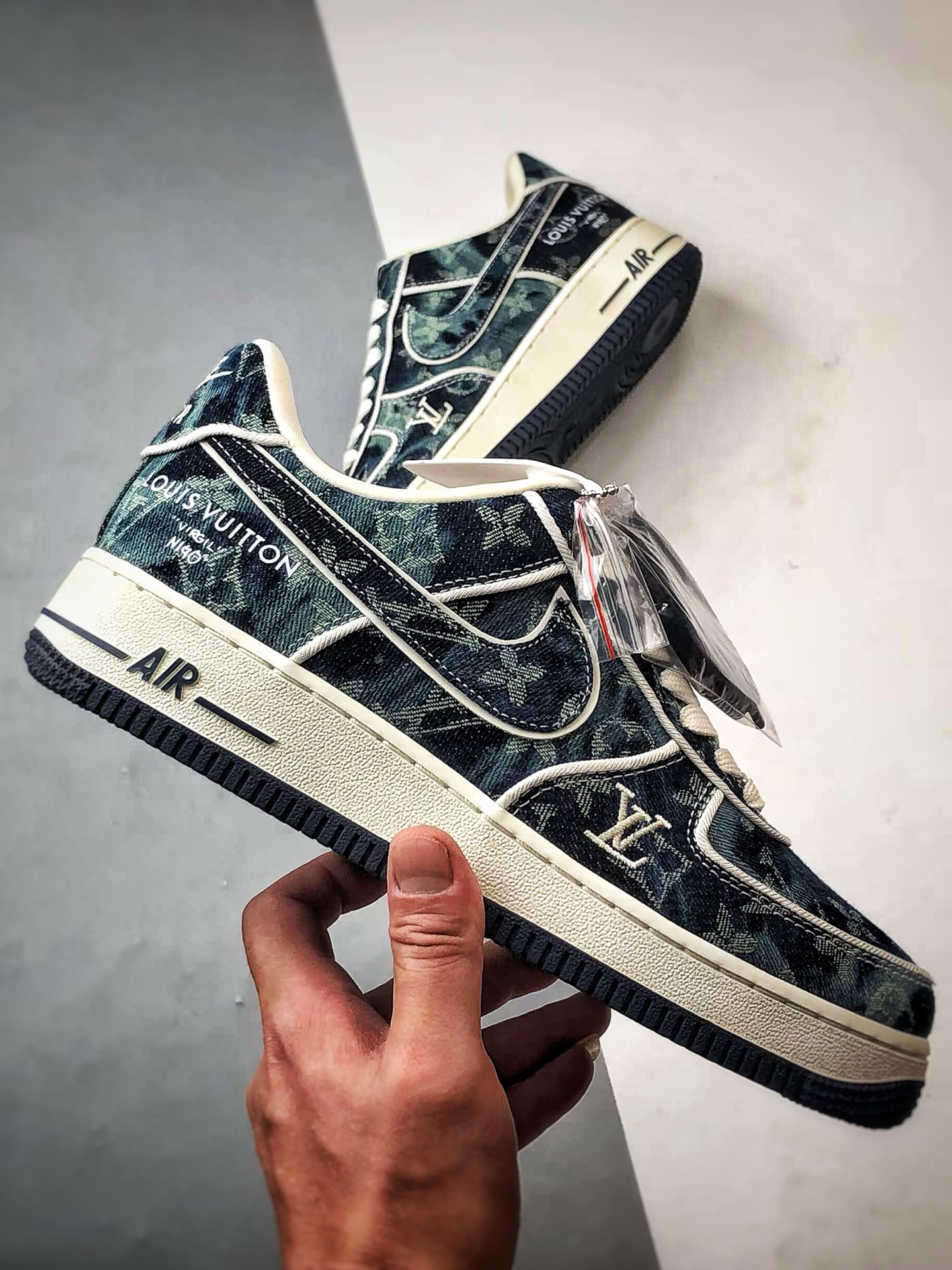 LV x Air Force 1 Low 黑蓝老花牛仔布 SC9207-533