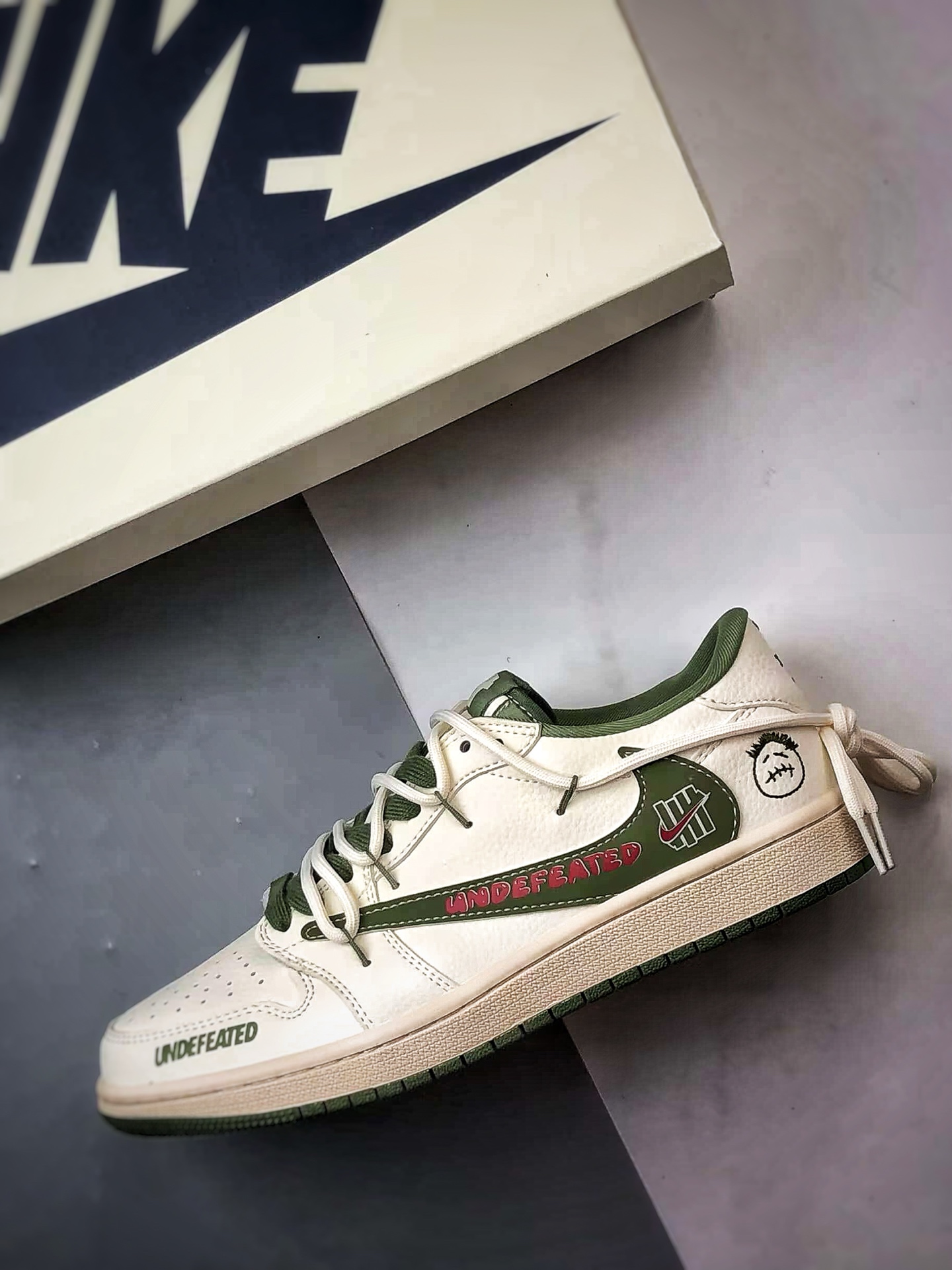 310 Air Jordan 1 Low OG ”高端定制” 五道杠米白绿倒钩解构 DM6868-097