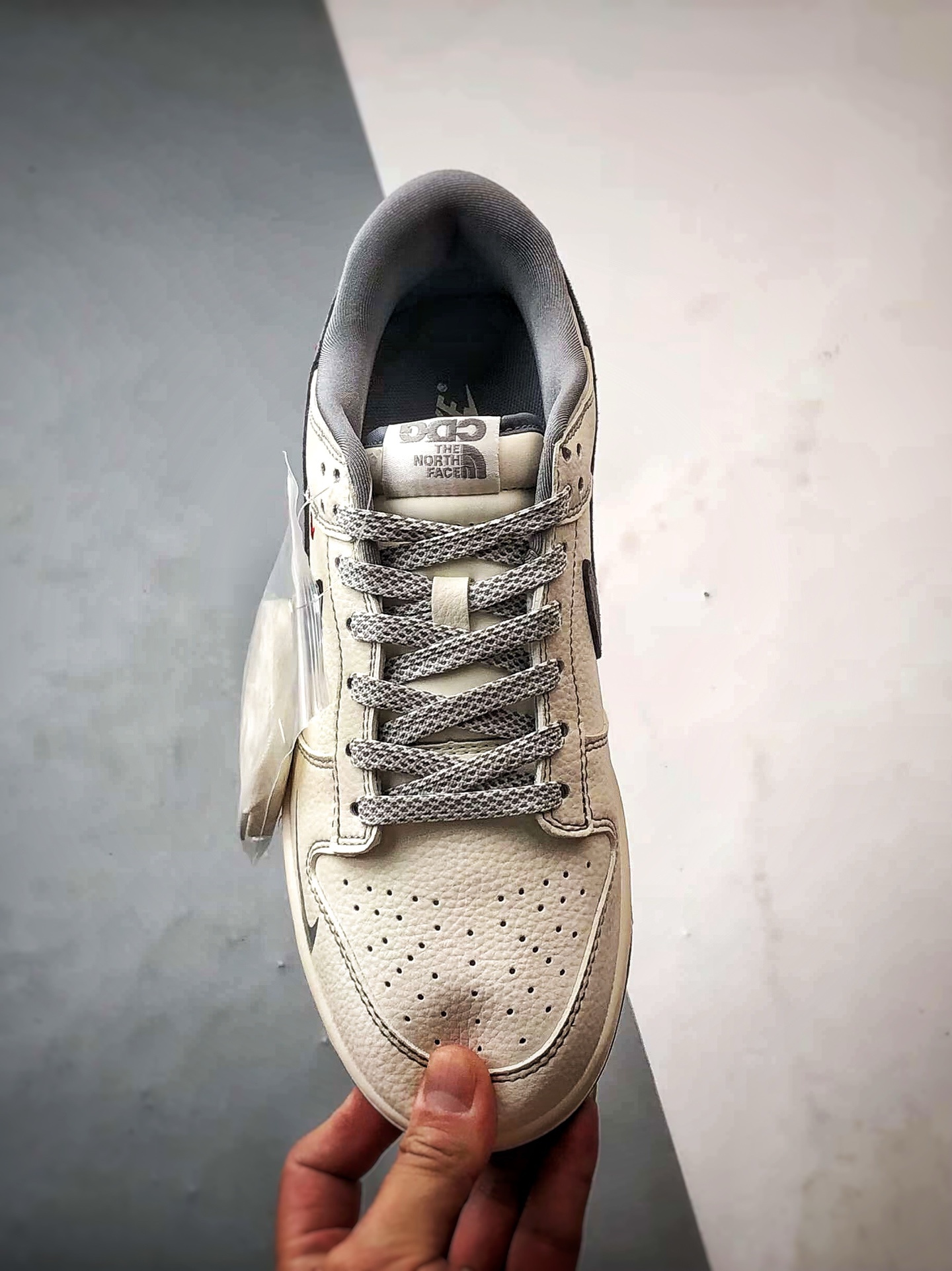NK Dunk Low Retro ”DIY高端定制” 北面CDG米白灰 低帮休闲运动板鞋 YX5066-340