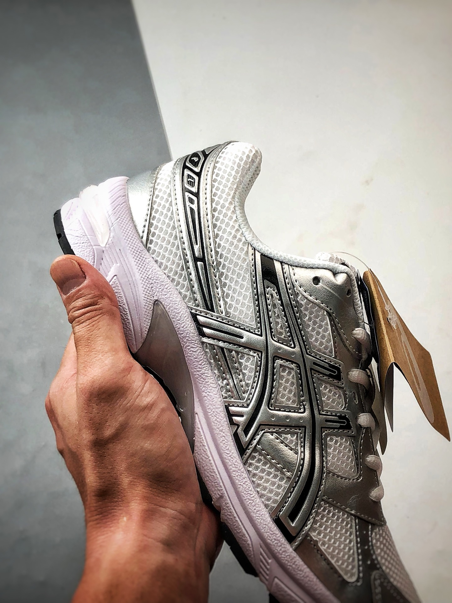 200 Asics Gel-1130 白银色 亚瑟士轻便百搭休闲运动慢跑鞋 1201B020-100