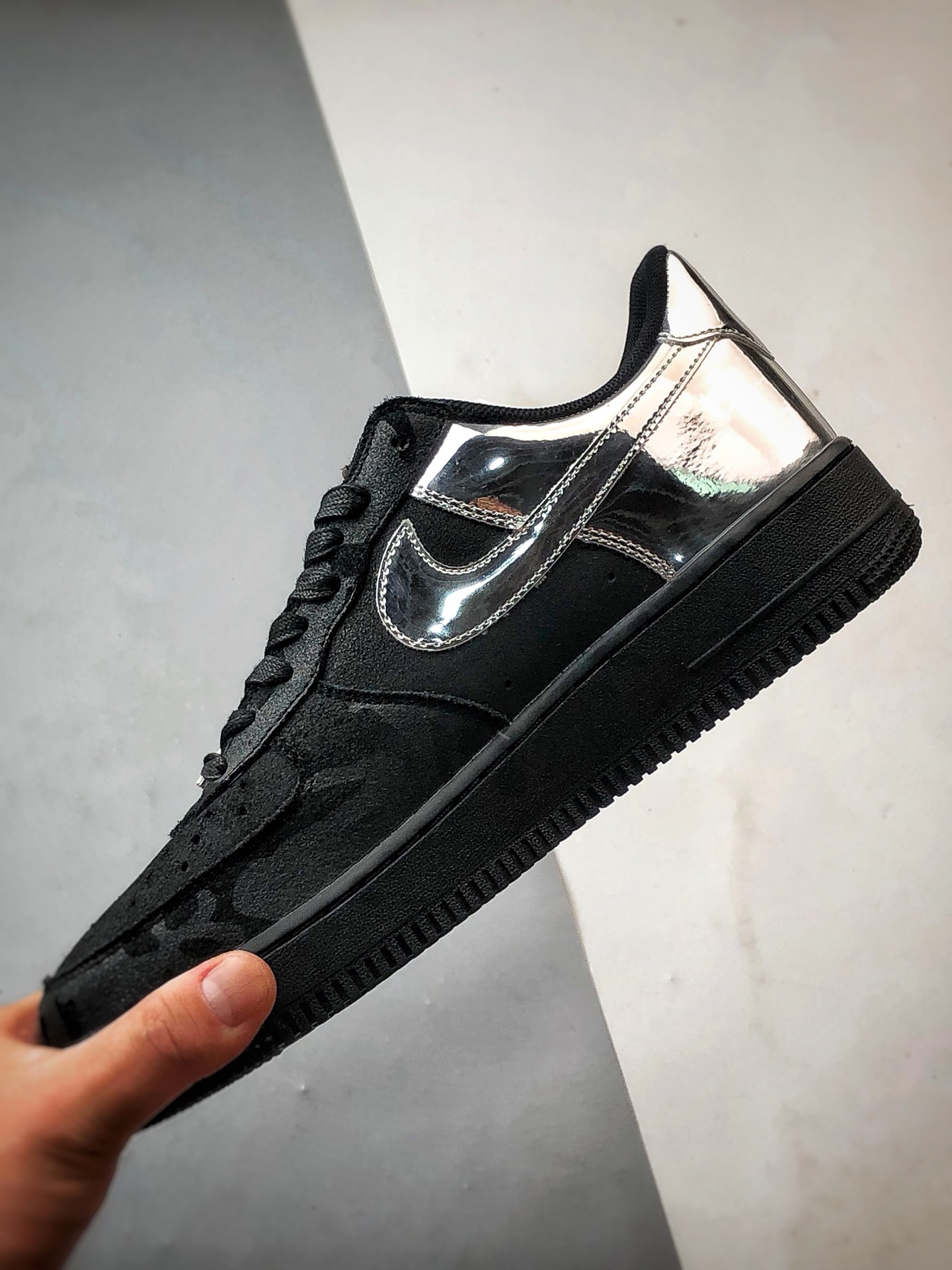 Air Force 1 Low 黑银 HF2885-001