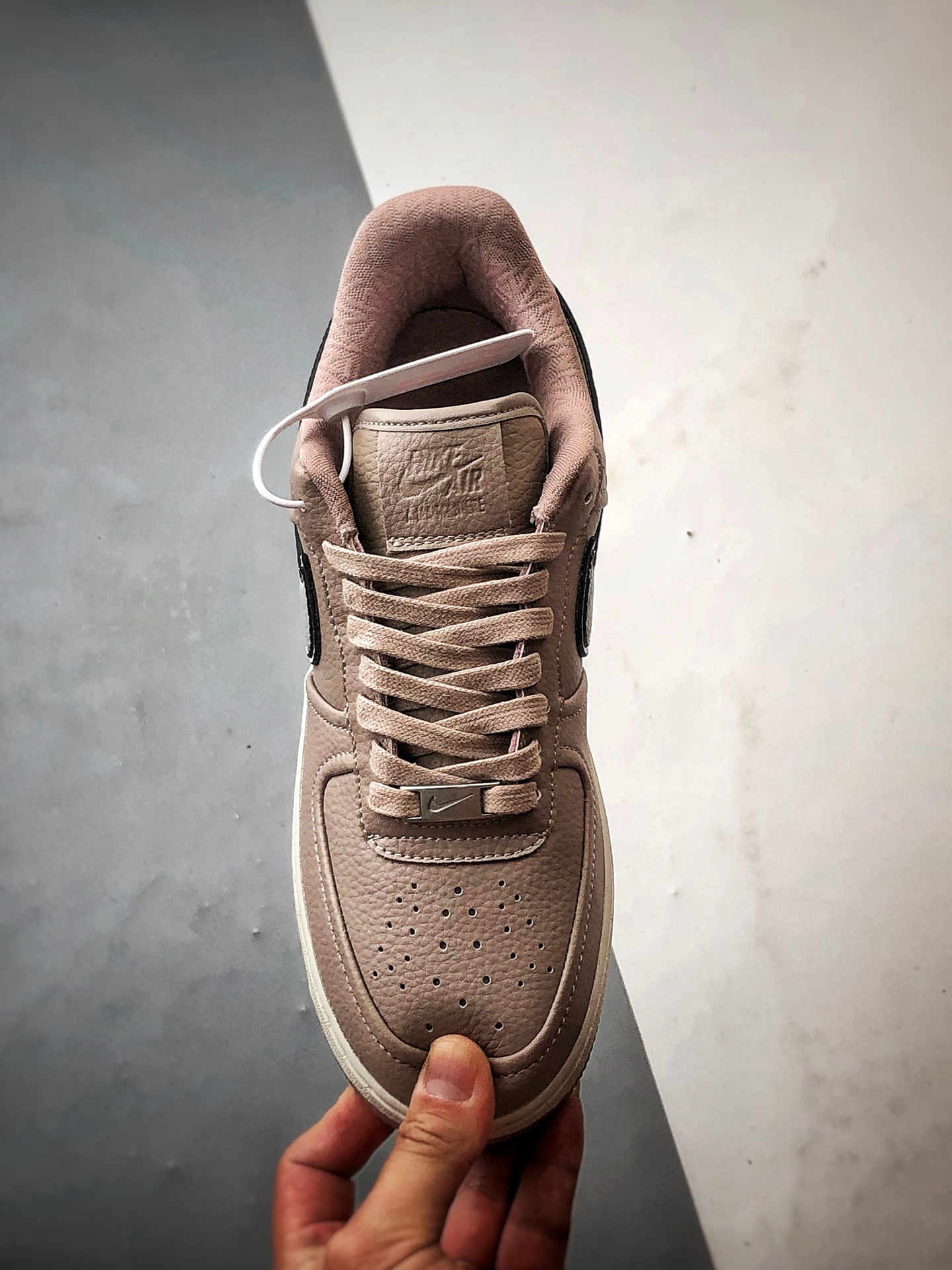 AMM x Air Force 1 Low 脏粉 HF4084-200