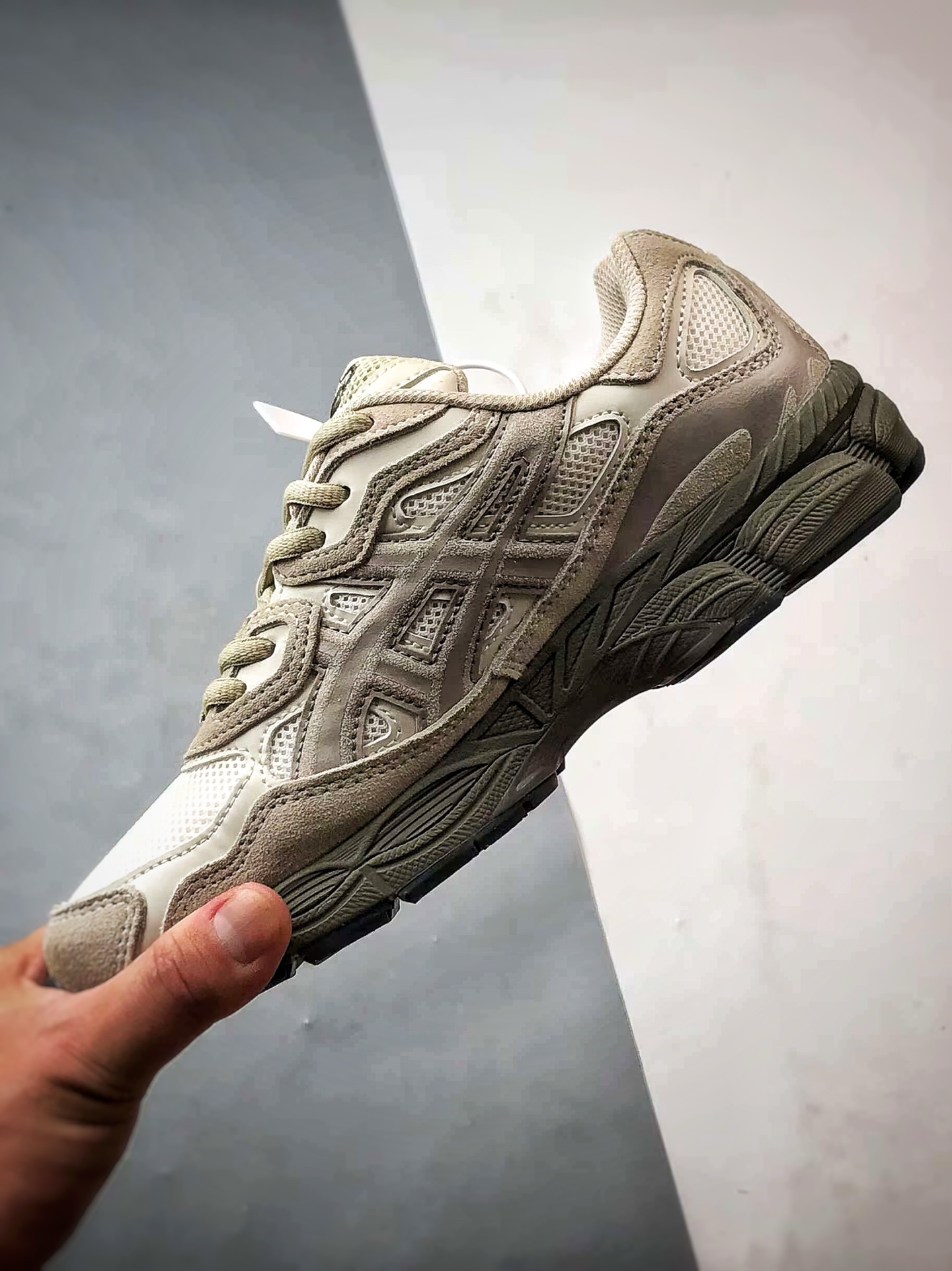 Asics Gel-NYC 复古单品 褐色 亚瑟士新款厚底街头运动休闲鞋