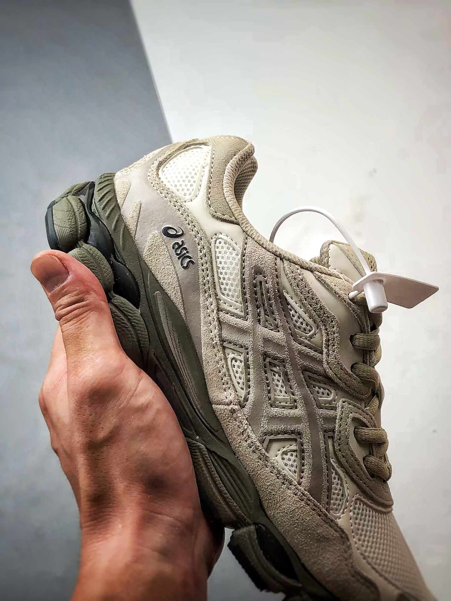 Asics Gel-NYC 复古单品 褐色 亚瑟士新款厚底街头运动休闲鞋