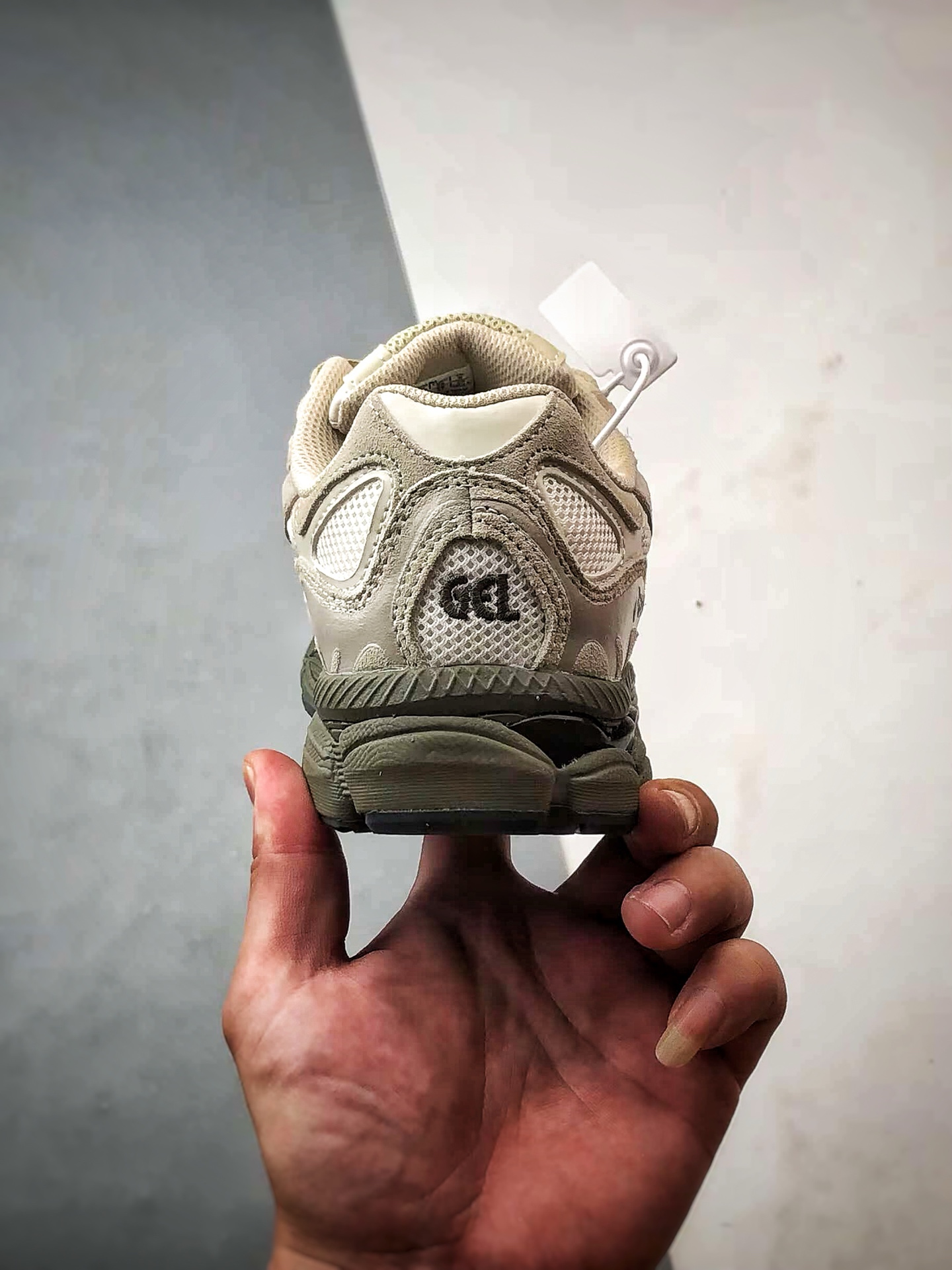 Asics Gel-NYC 复古单品 褐色 亚瑟士新款厚底街头运动休闲鞋
