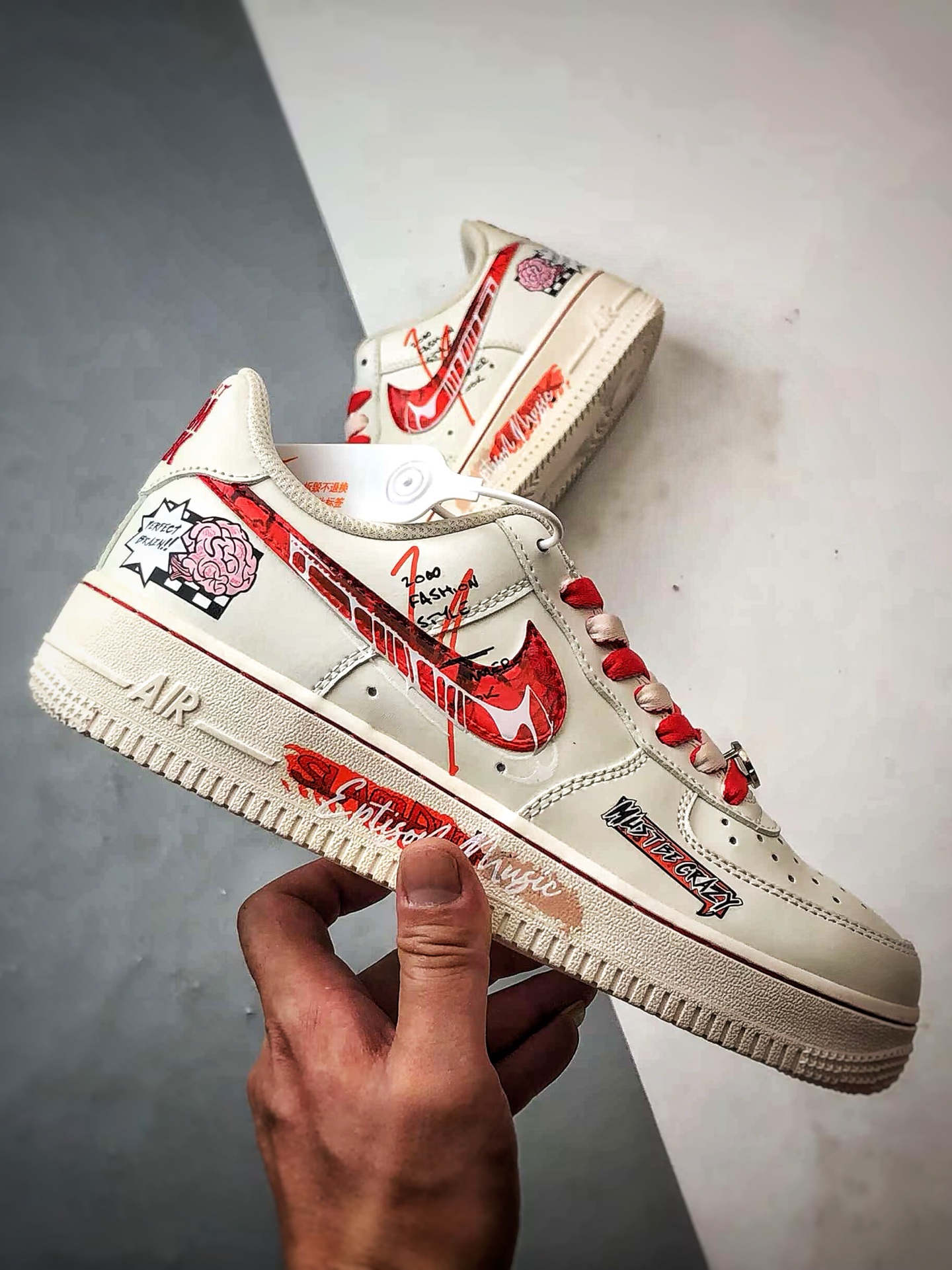 Air Force 1 '07 Low 520限定白红涂鸦 SD2023-024