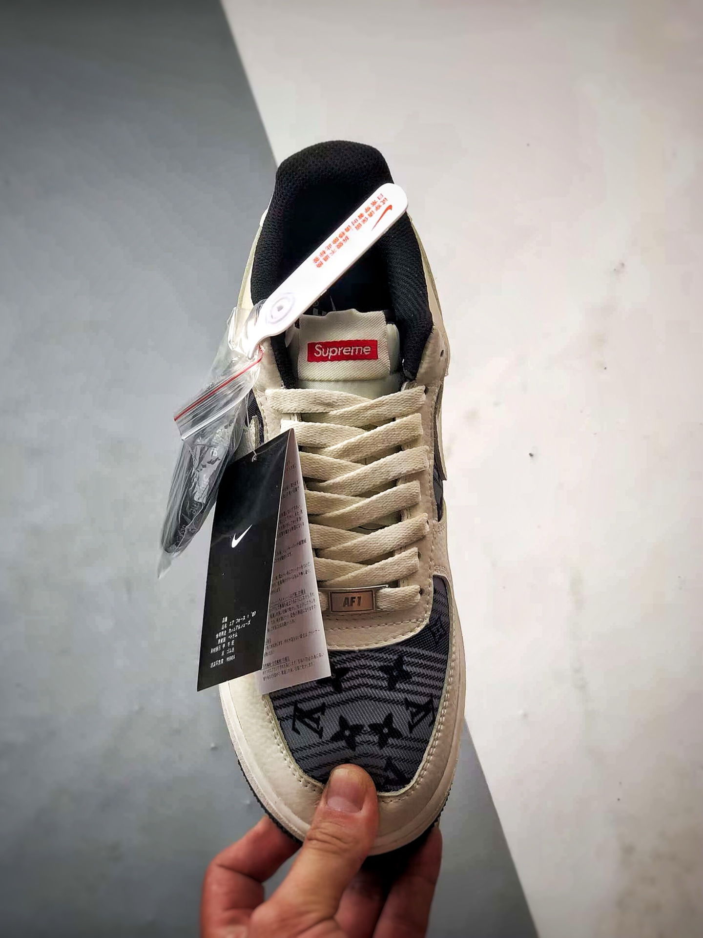 Air Force 1 '07 Low 三方联名白灰黑 BZ68808-108