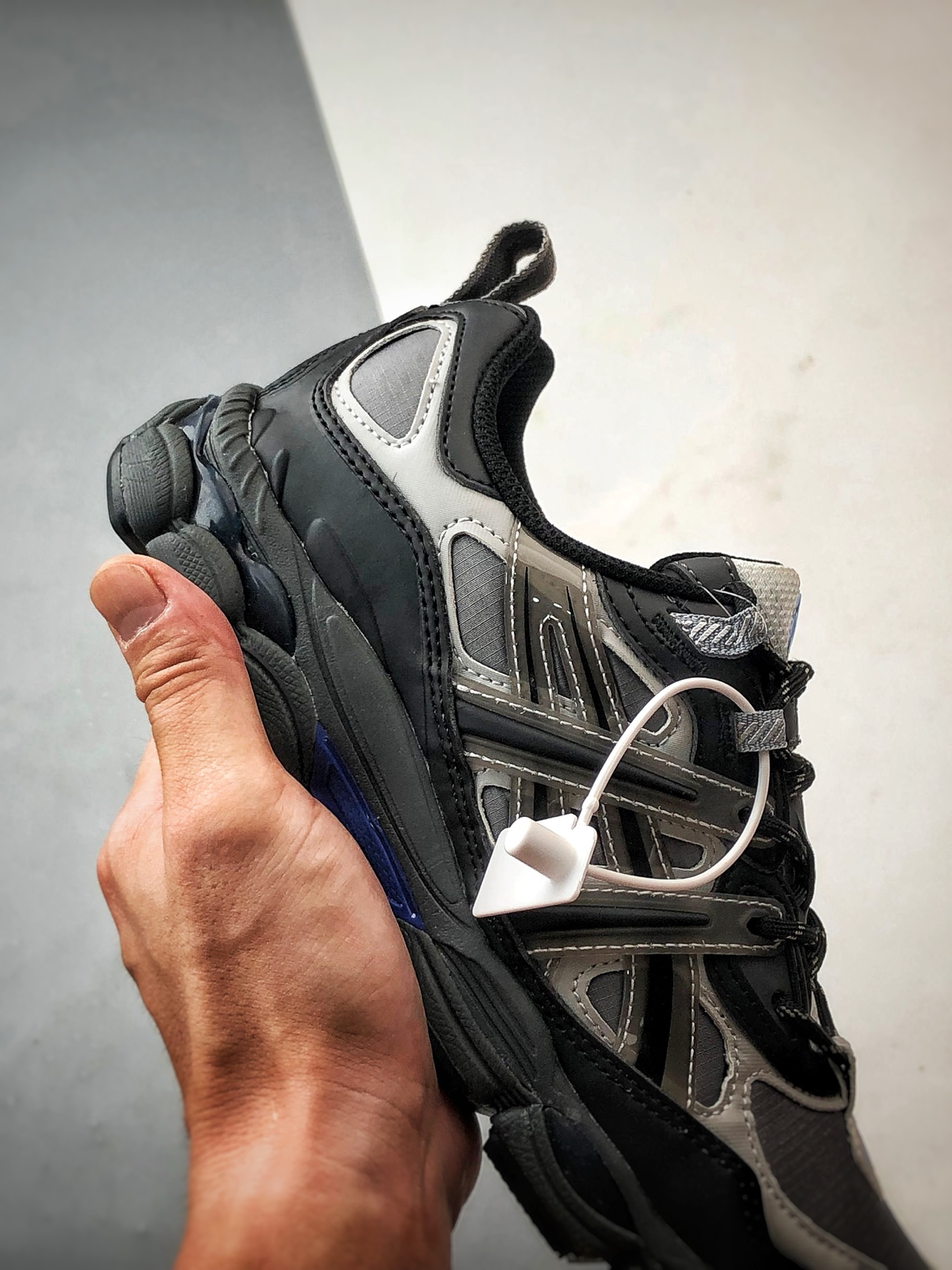 200 Asics Gel-NYC 复古单品 黑灰蓝 亚瑟士新款厚底街头运动休闲鞋