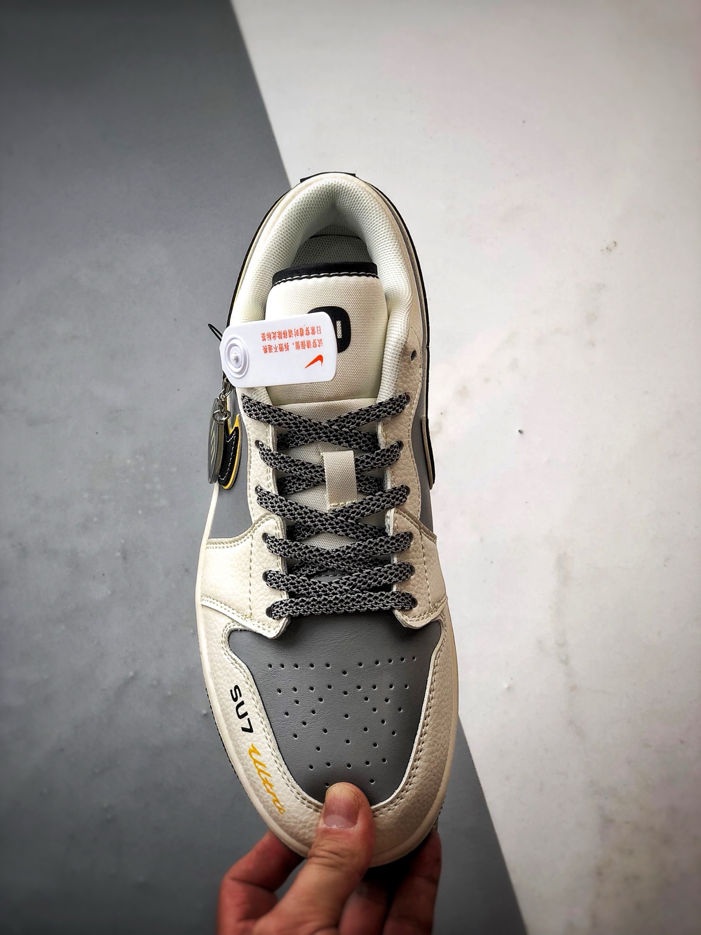Air Jordan 1 Low OG ”高端定制” 小米su7米灰黑黄 XX3168-198