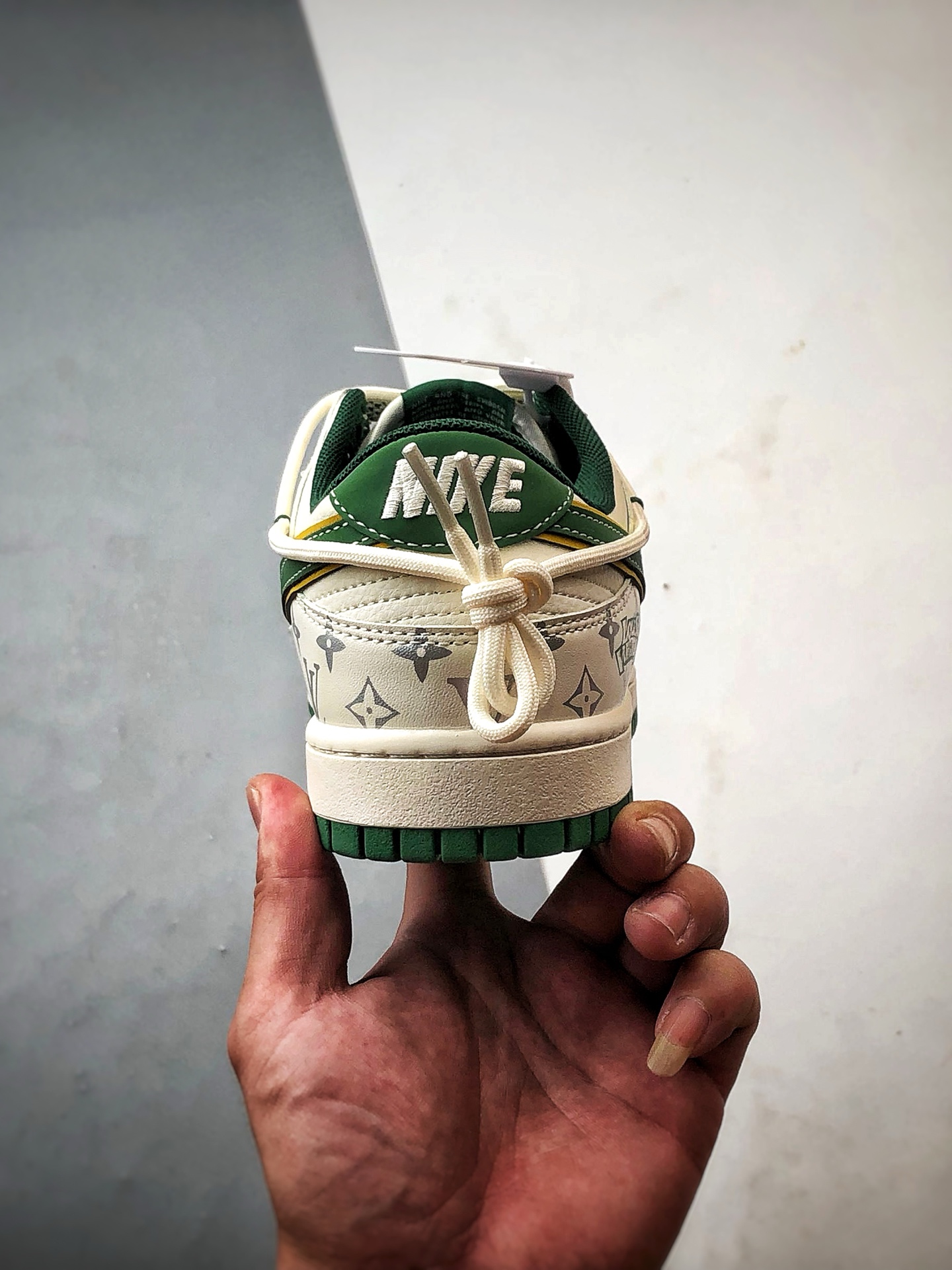 NK Dunk Low Retro ”DIY高端定制” LV米白绿解构 低帮休闲运动板鞋 DM6868-103