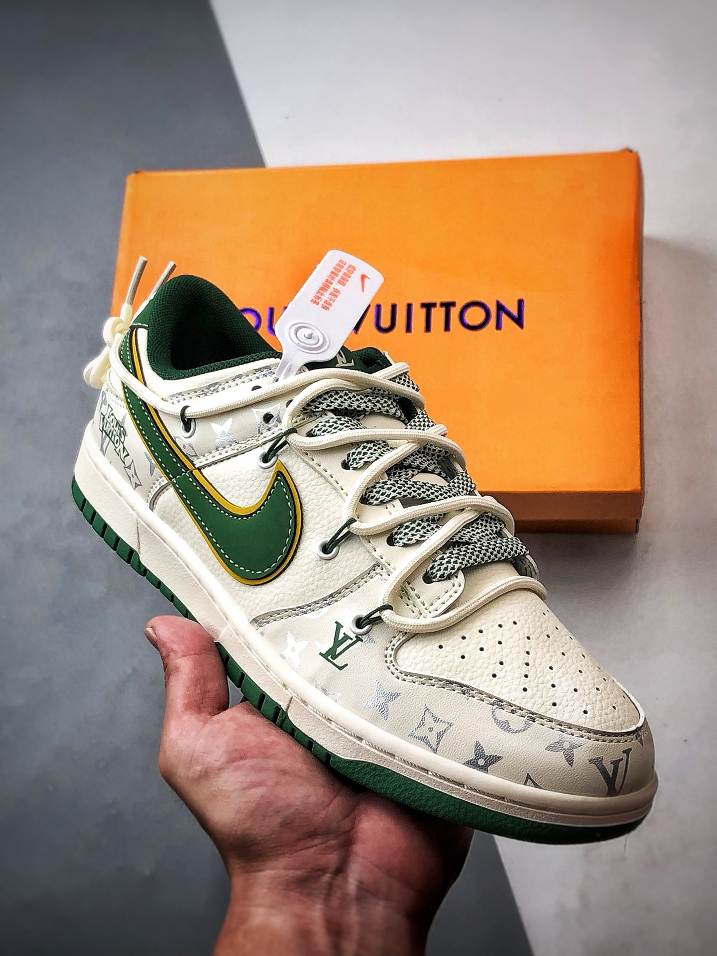 NK Dunk Low Retro ”DIY高端定制” LV米白绿解构 低帮休闲运动板鞋 DM6868-103