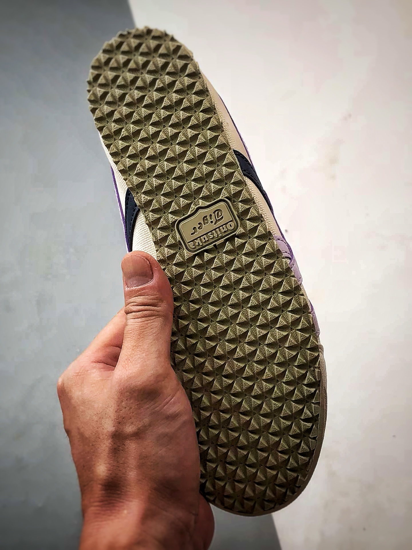 Asics 鬼冢虎 Mexico 66 帆布白蓝紫 1183A360-205-莆田鞋,莆田鞋货源,高仿鞋,高仿鞋货源,安福档口,莆田高仿鞋,莆田鞋批发,高仿鞋批发,莆田高仿运动鞋,高仿运动鞋,莆田运动鞋 Asics 鬼冢虎 Mexico 66 帆布白蓝紫 1183A360-205