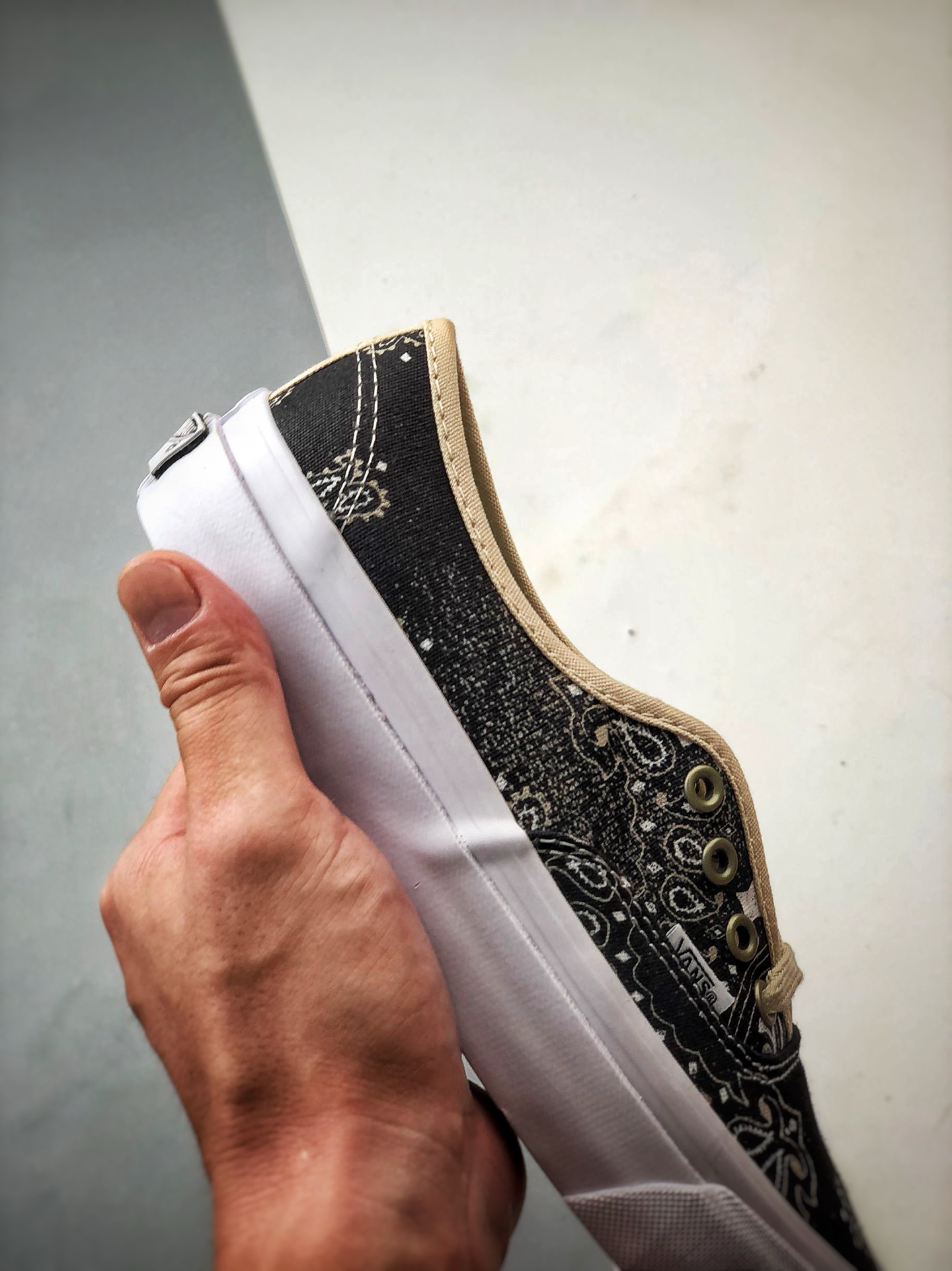 Vans Authentic 44 腰果花 VN000D5KESB1-莆田鞋,莆田鞋货源,高仿鞋,高仿鞋货源,安福档口,莆田高仿鞋,莆田鞋批发,高仿鞋批发,莆田高仿运动鞋,高仿运动鞋,莆田运动鞋 Vans Authentic 44 腰果花 VN000D5KESB1