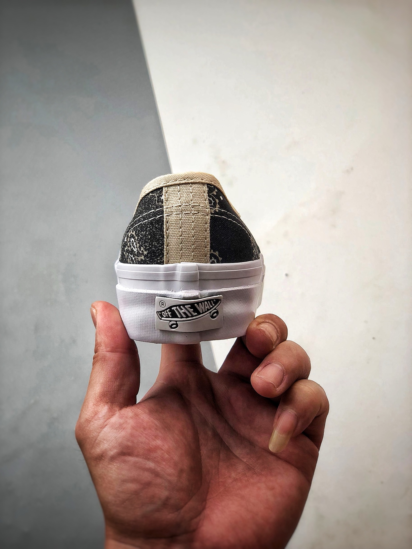 Vans Authentic 44 腰果花 VN000D5KESB1-莆田鞋,莆田鞋货源,高仿鞋,高仿鞋货源,安福档口,莆田高仿鞋,莆田鞋批发,高仿鞋批发,莆田高仿运动鞋,高仿运动鞋,莆田运动鞋 Vans Authentic 44 腰果花 VN000D5KESB1